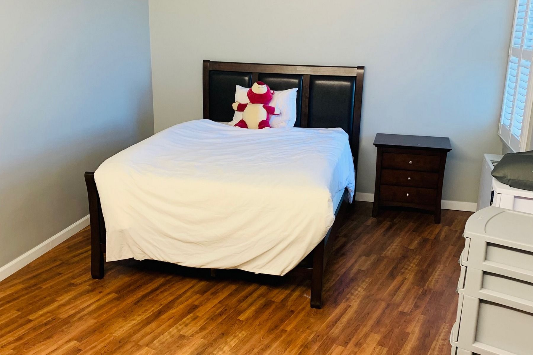 2000 Linwood Avenue Unit# 22N