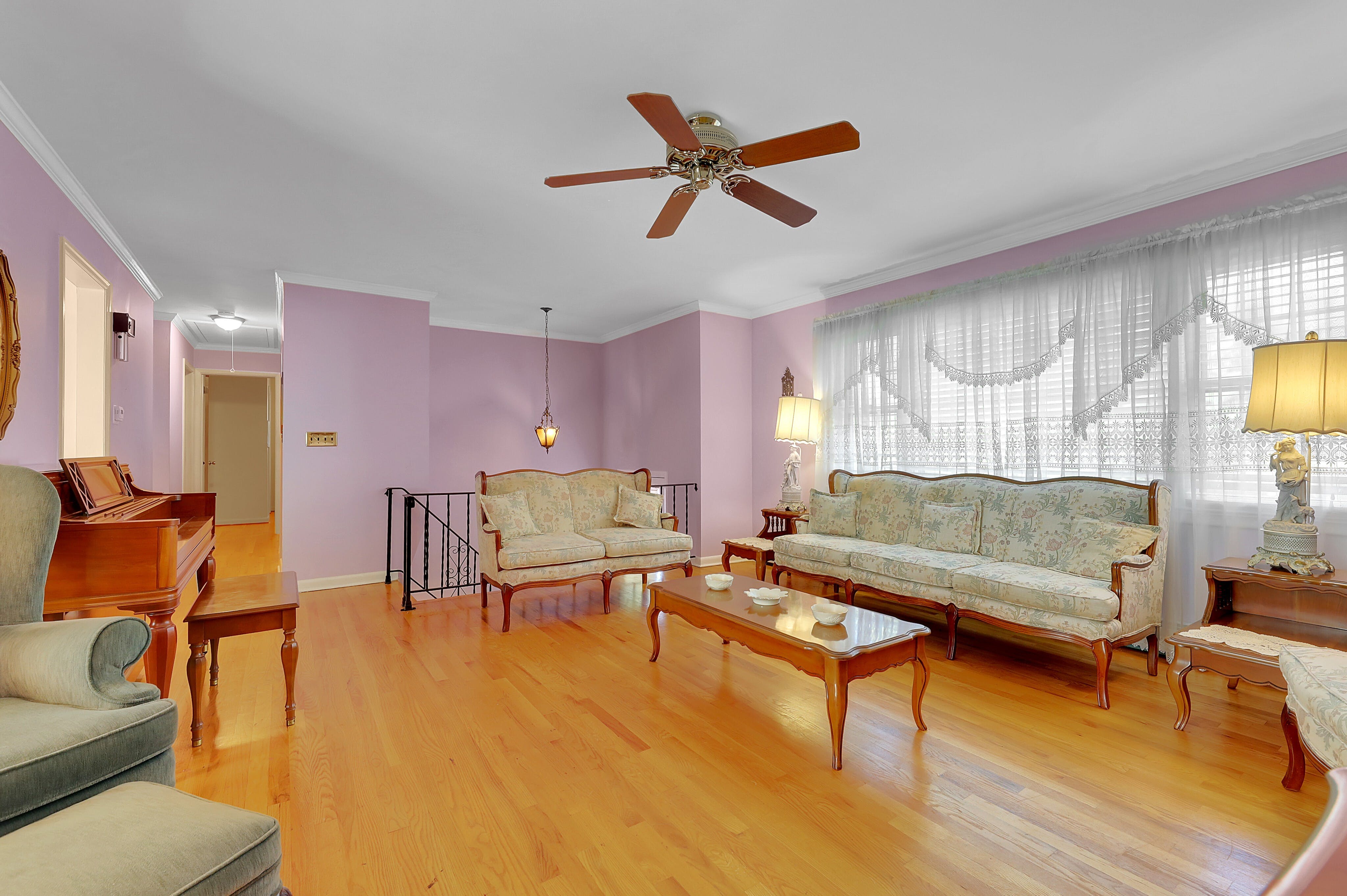 10 Hiawatha Boulevard 