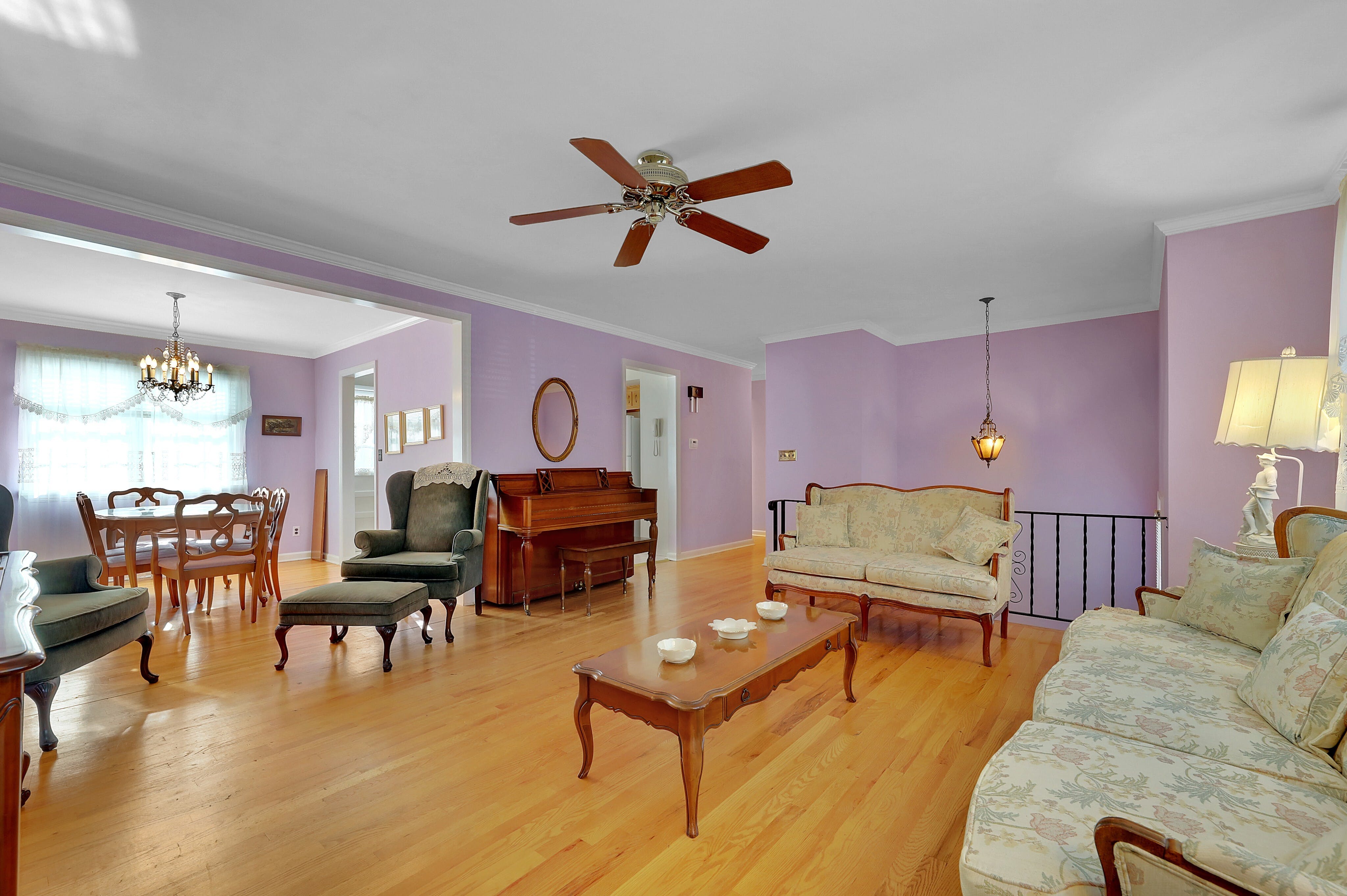 10 Hiawatha Boulevard 