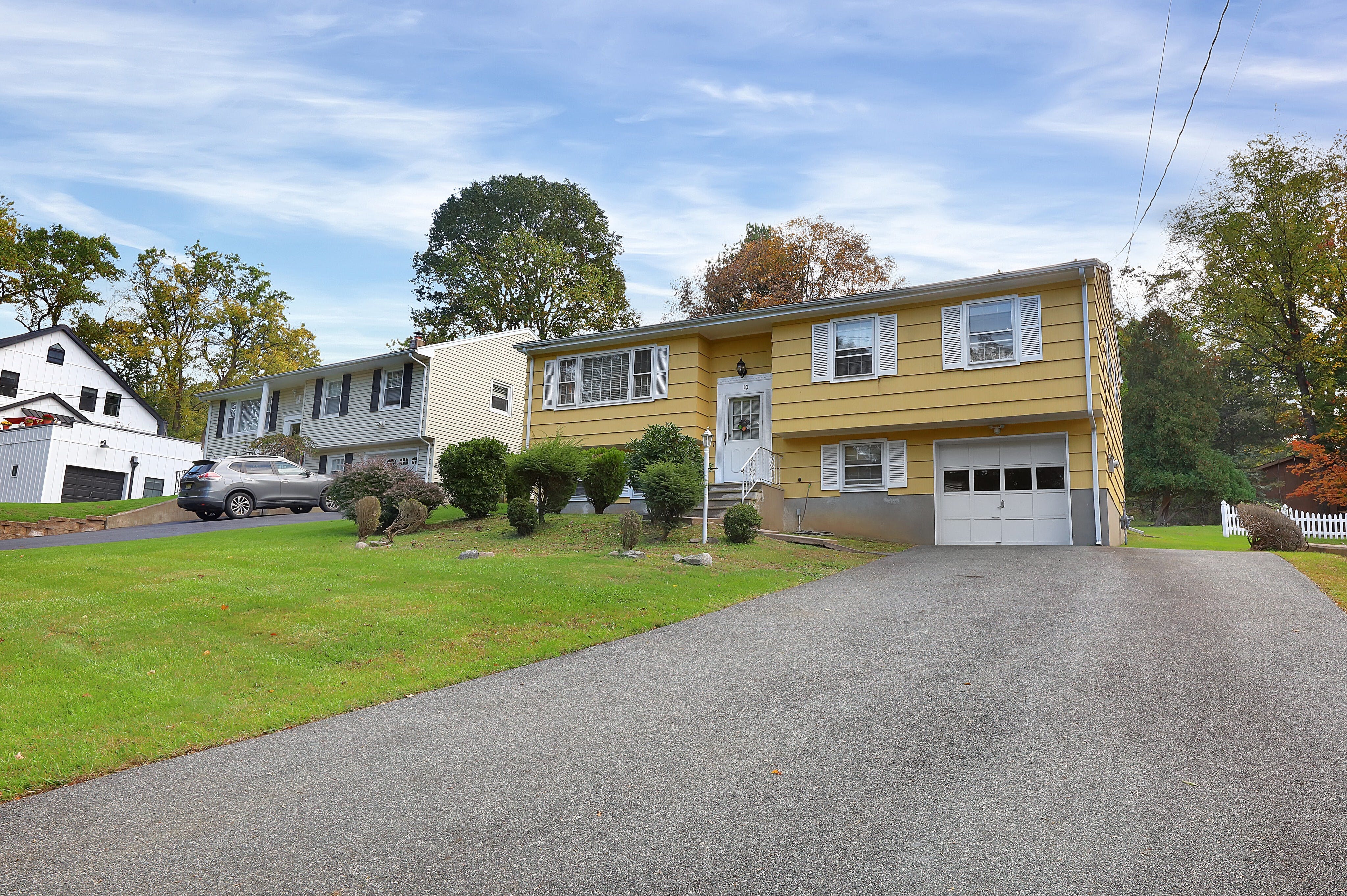 10 Hiawatha Boulevard 