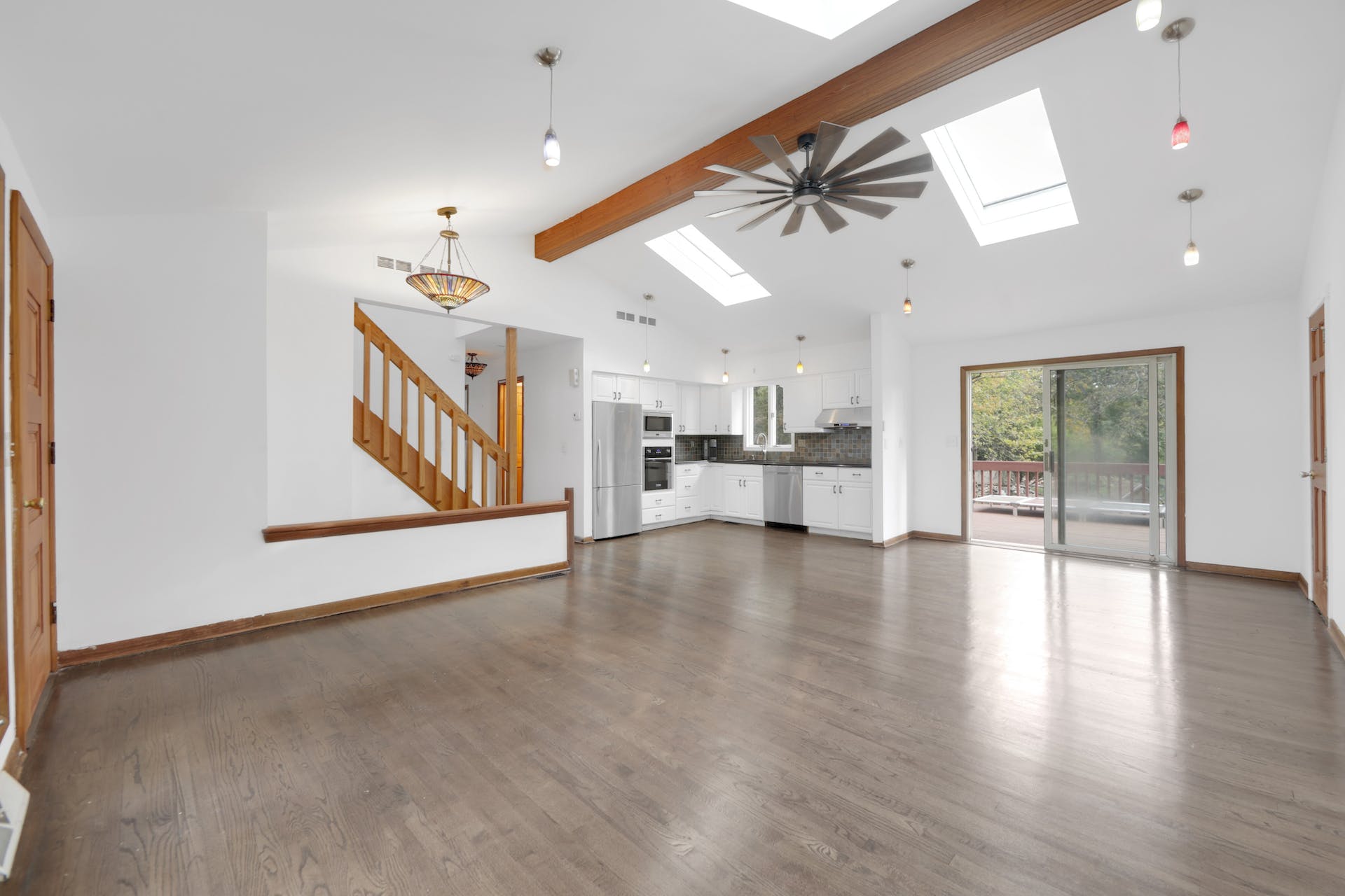 34 Minnehaha Boulevard