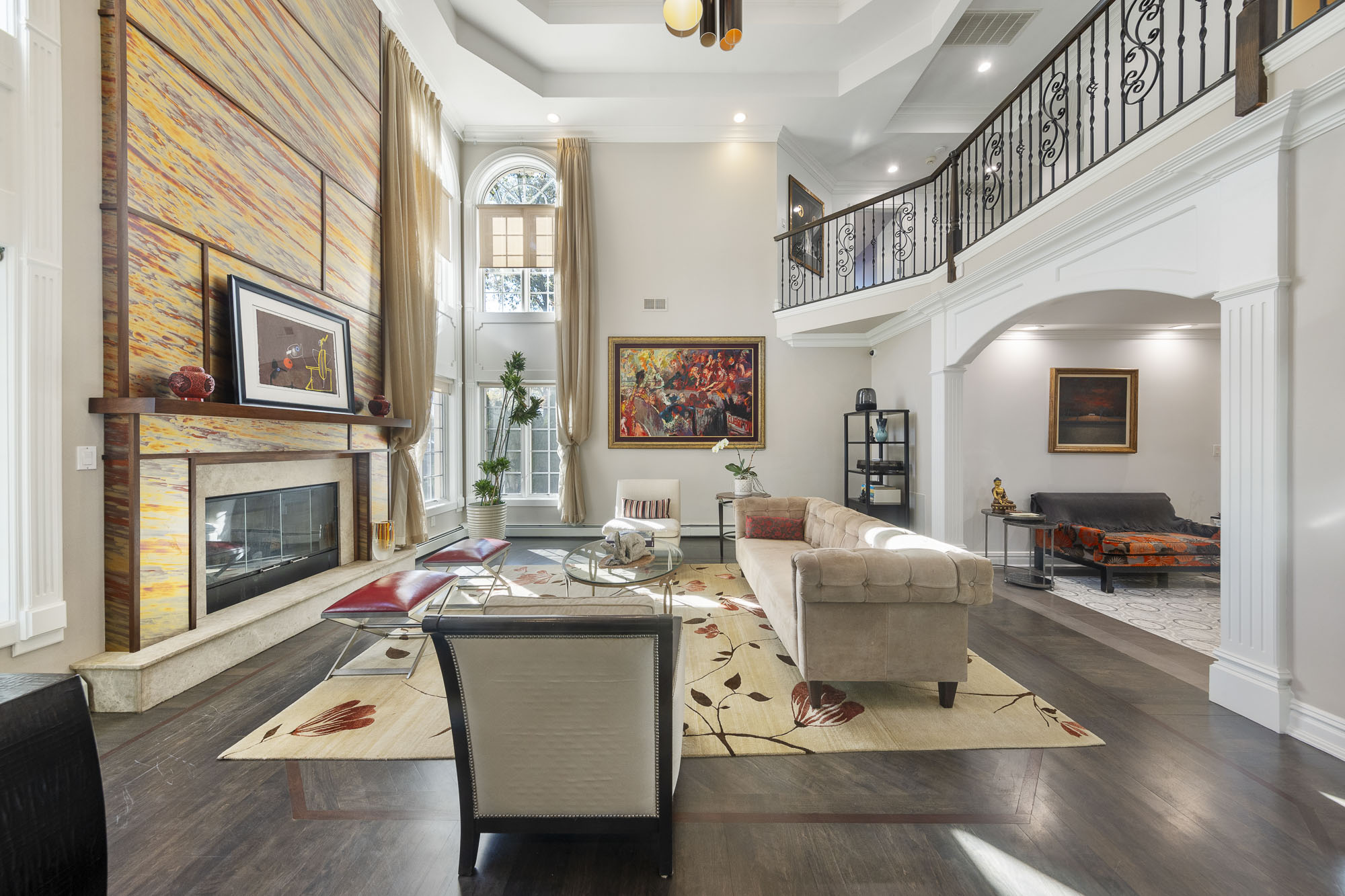 1087 Briar Way 