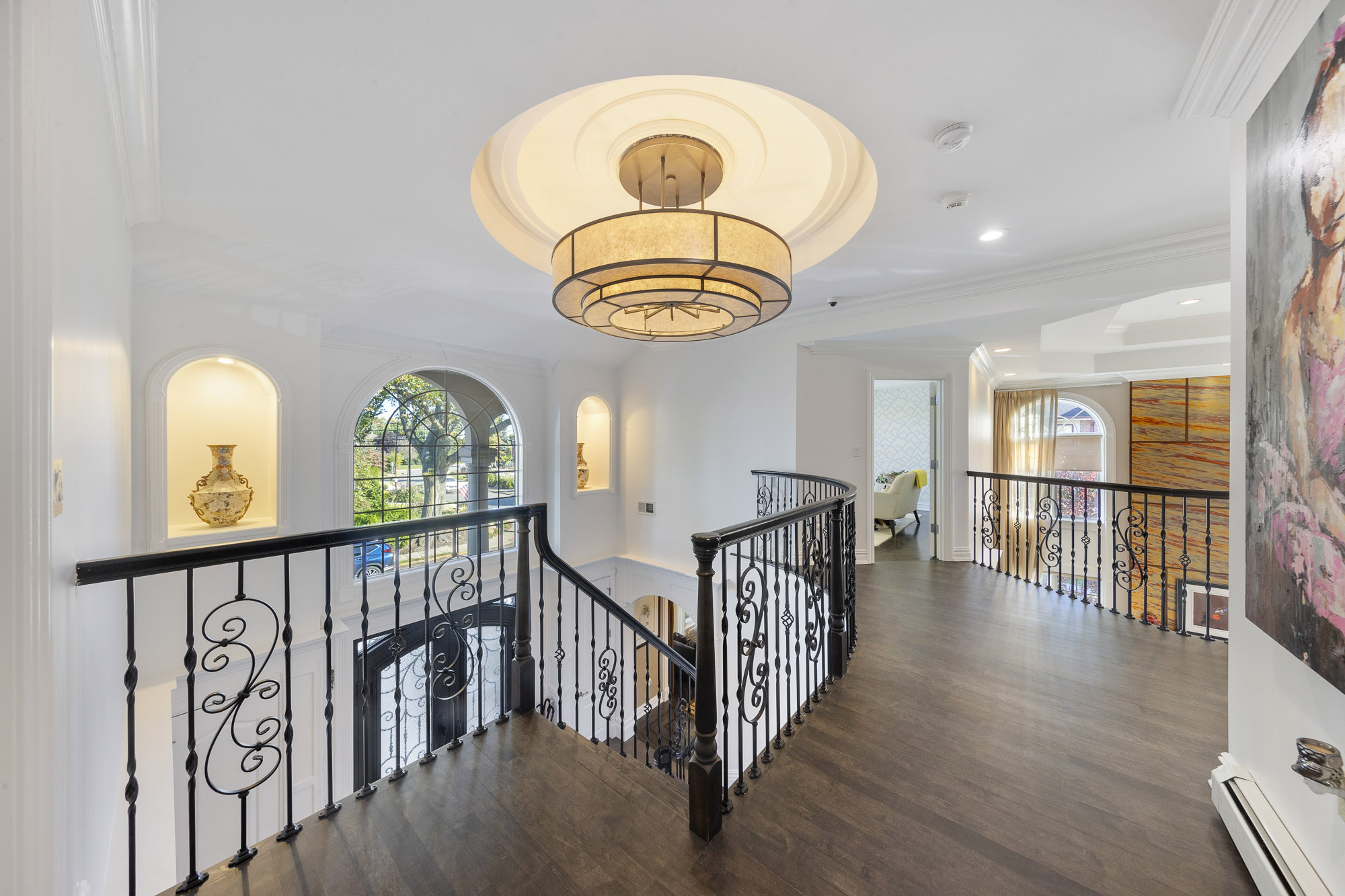 1087 Briar Way 
