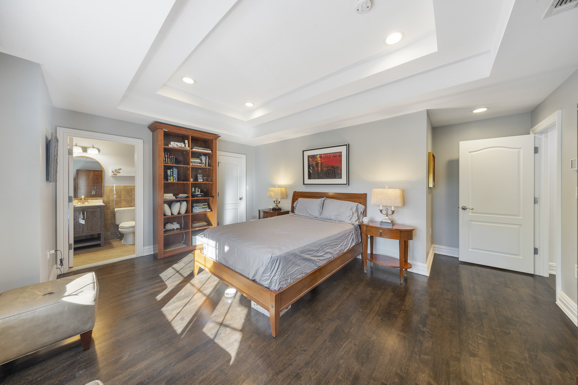 1087 Briar Way 