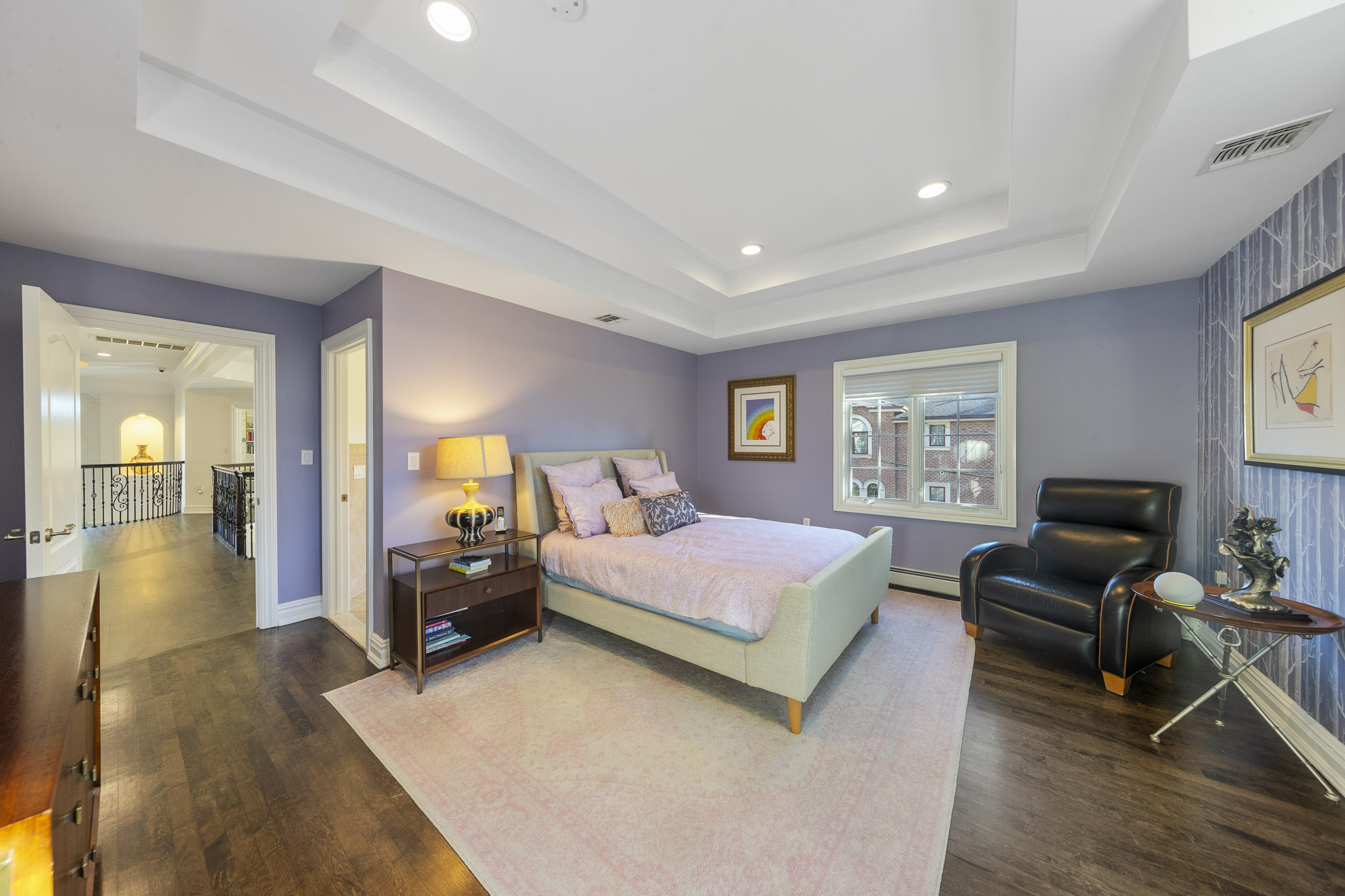 1087 Briar Way 