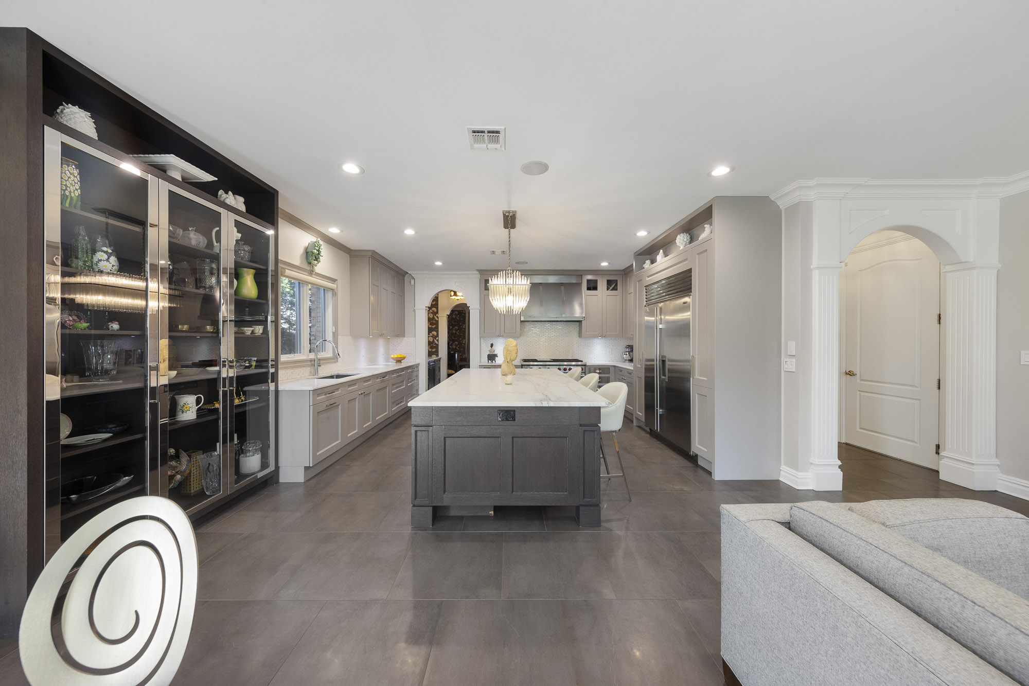 1087 Briar Way 