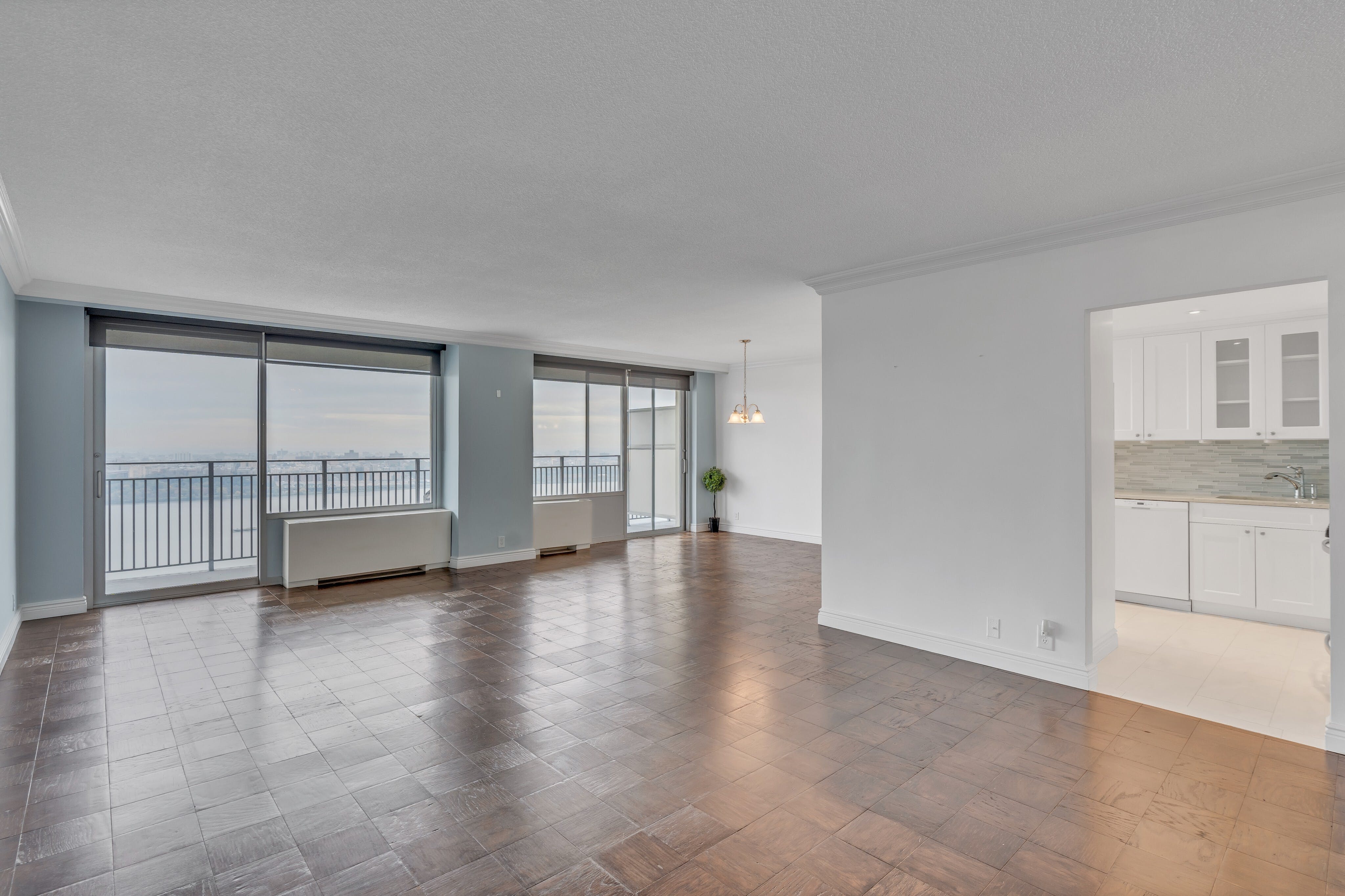 1530 Palisade Avenue Unit# 15S