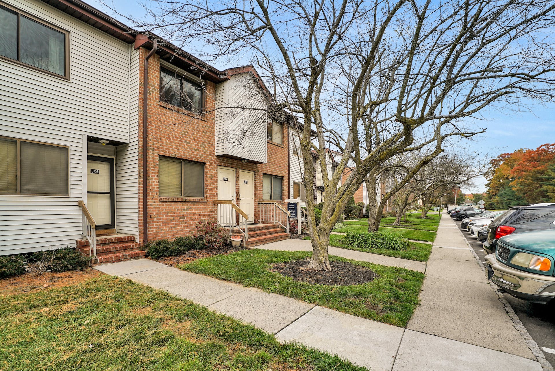 3708 Birchwood Court
