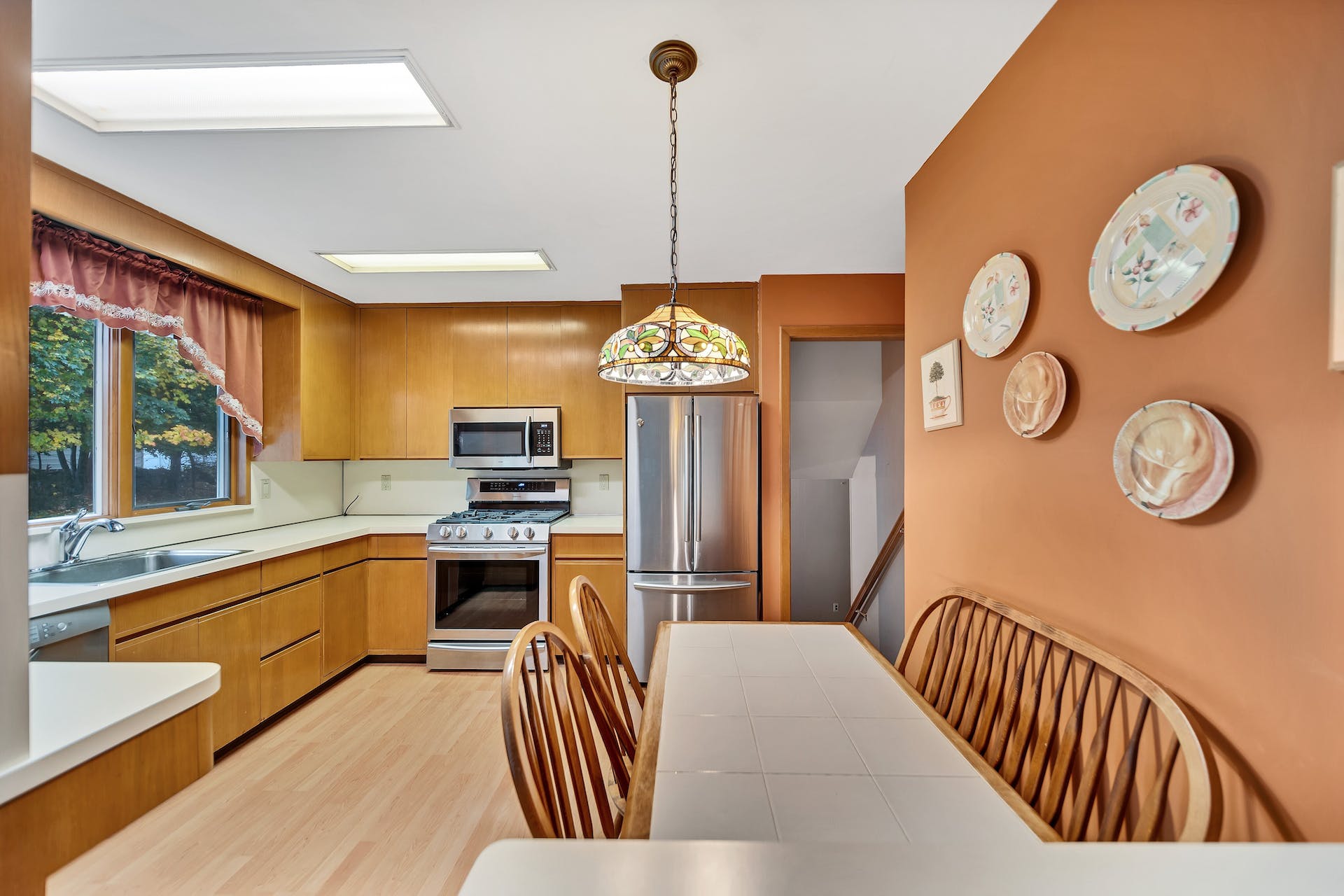 16 Dante Place 