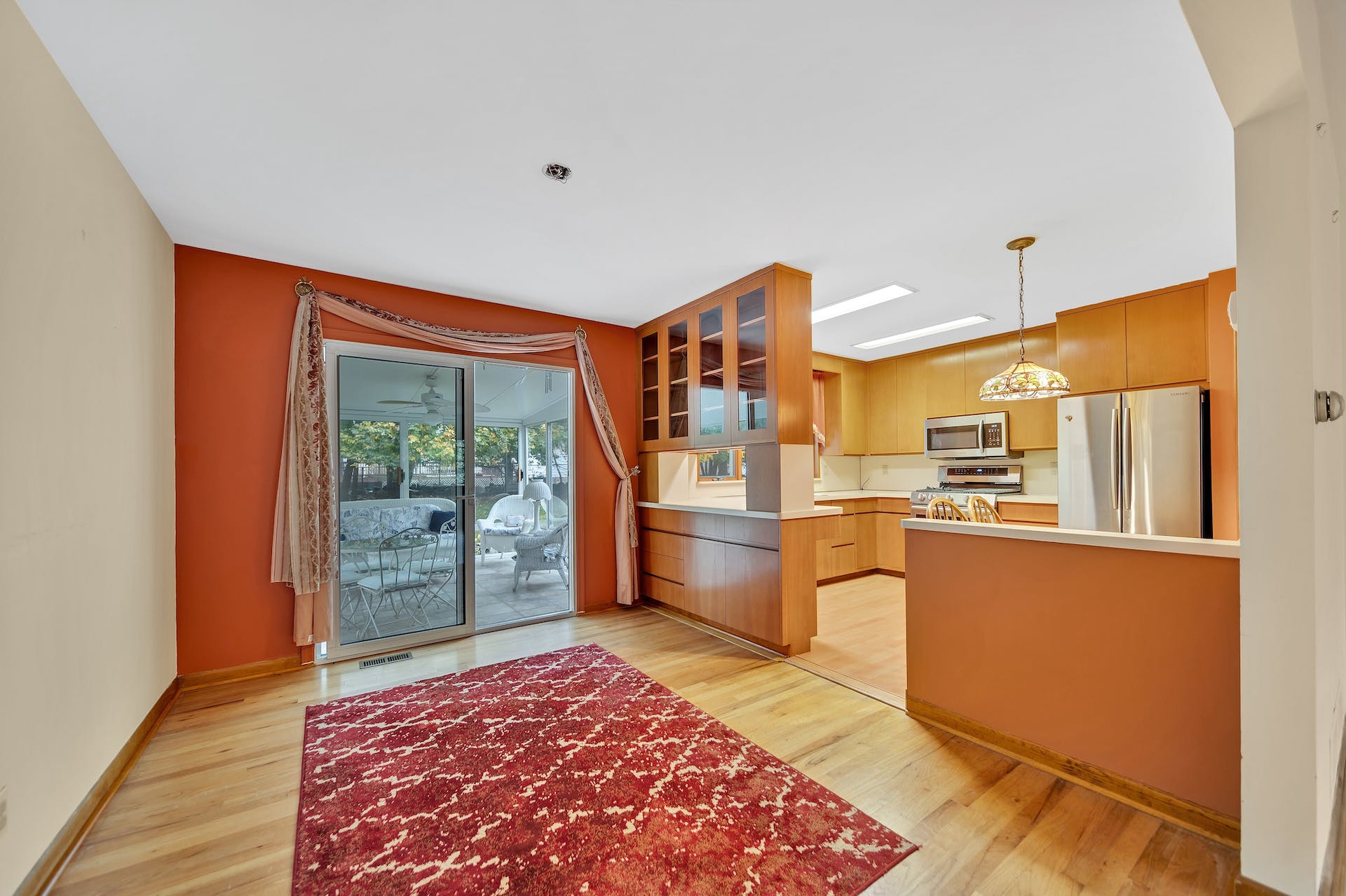 16 Dante Place 