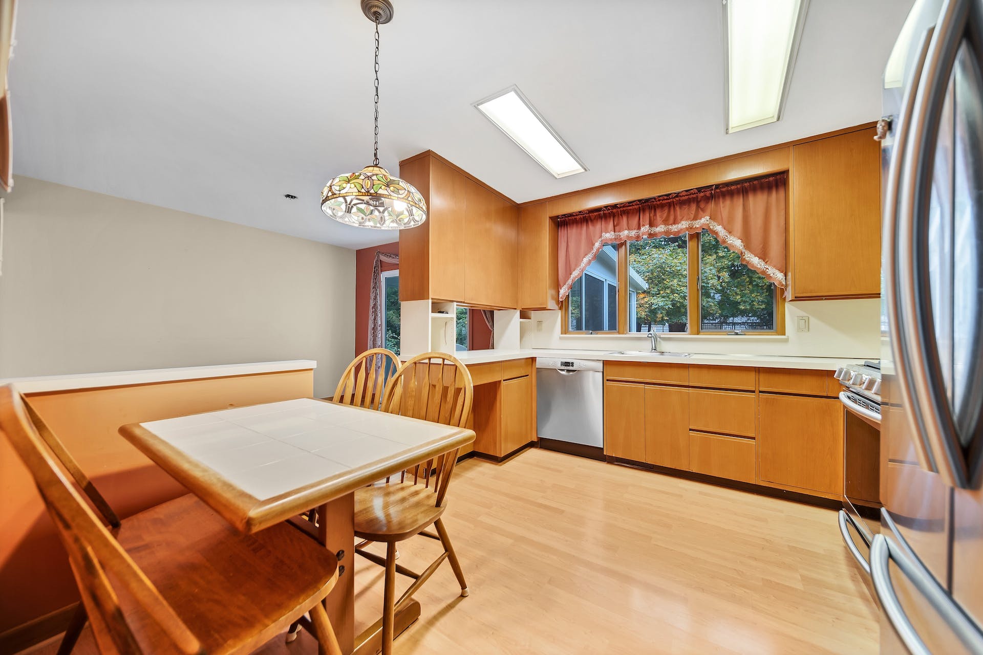 16 Dante Place 