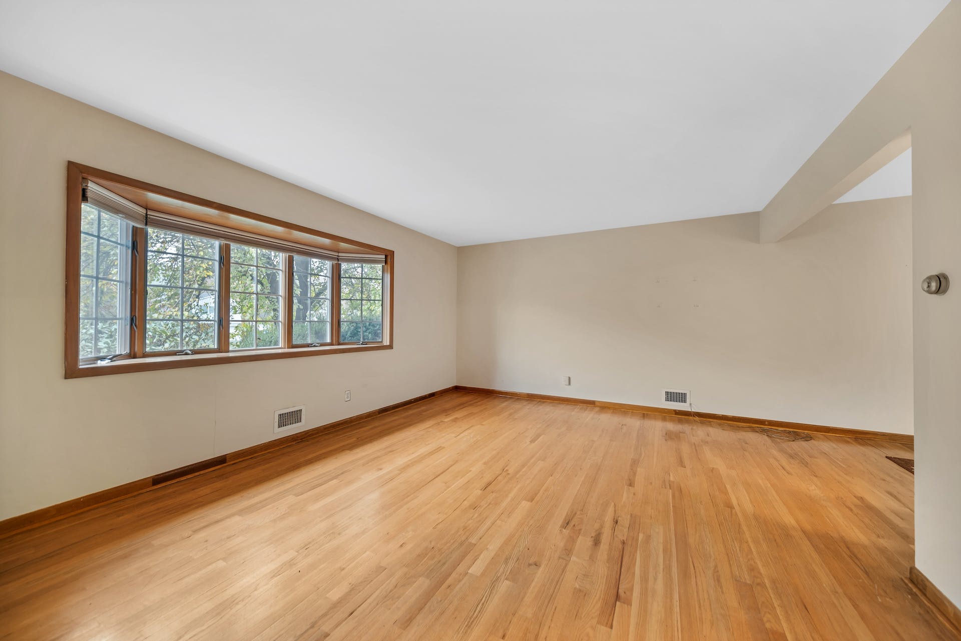 16 Dante Place 