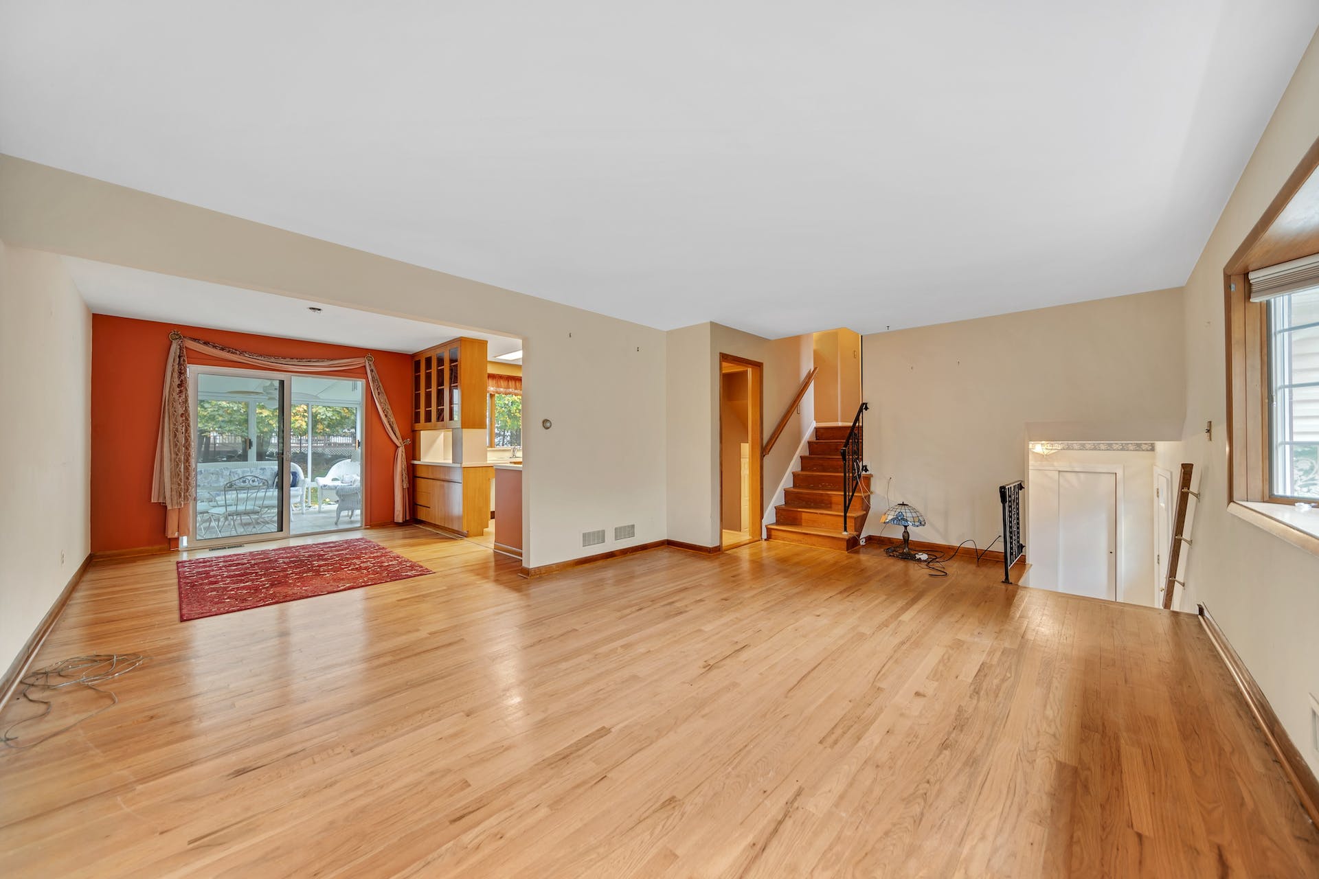 16 Dante Place 