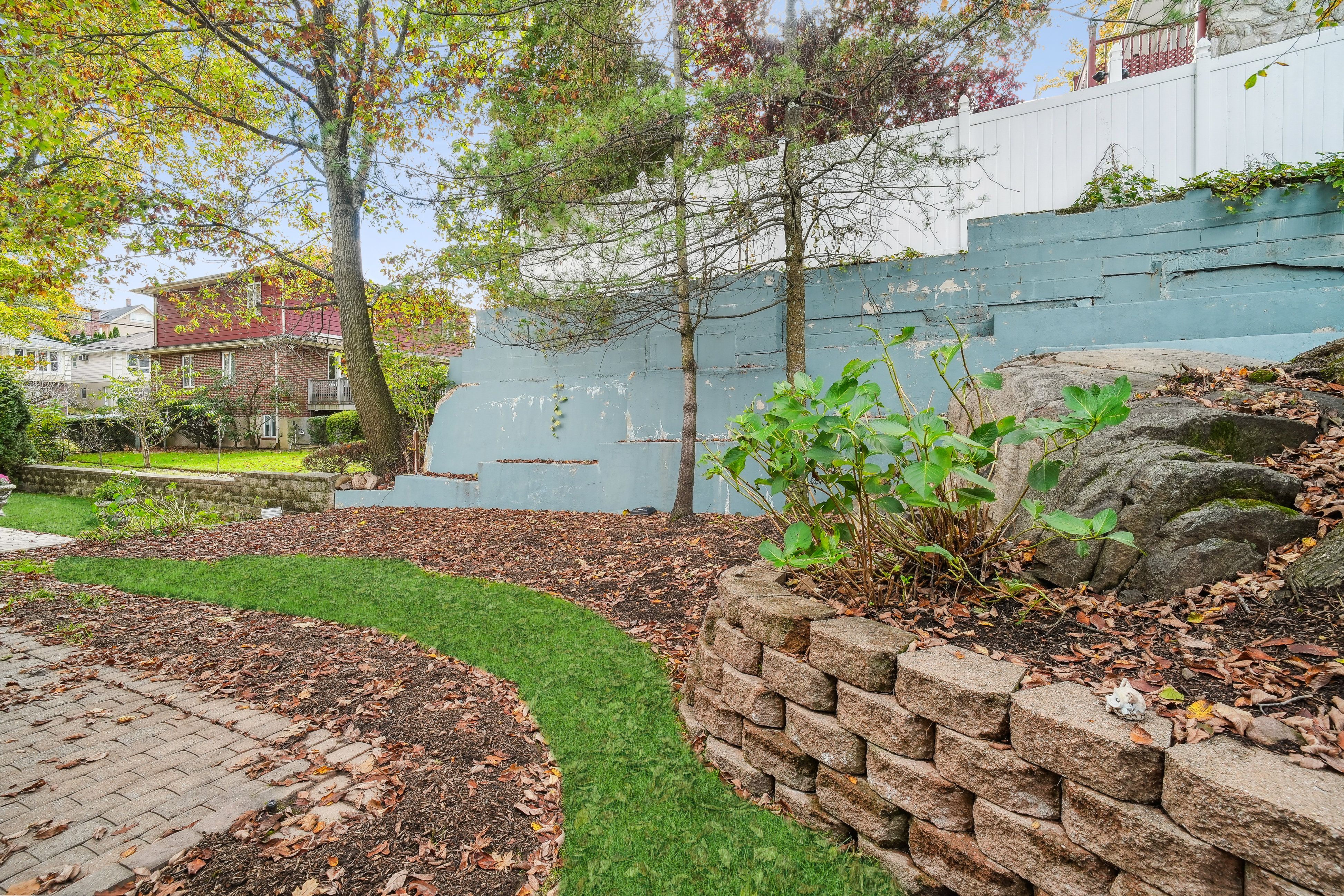 48 Irving Avenue 