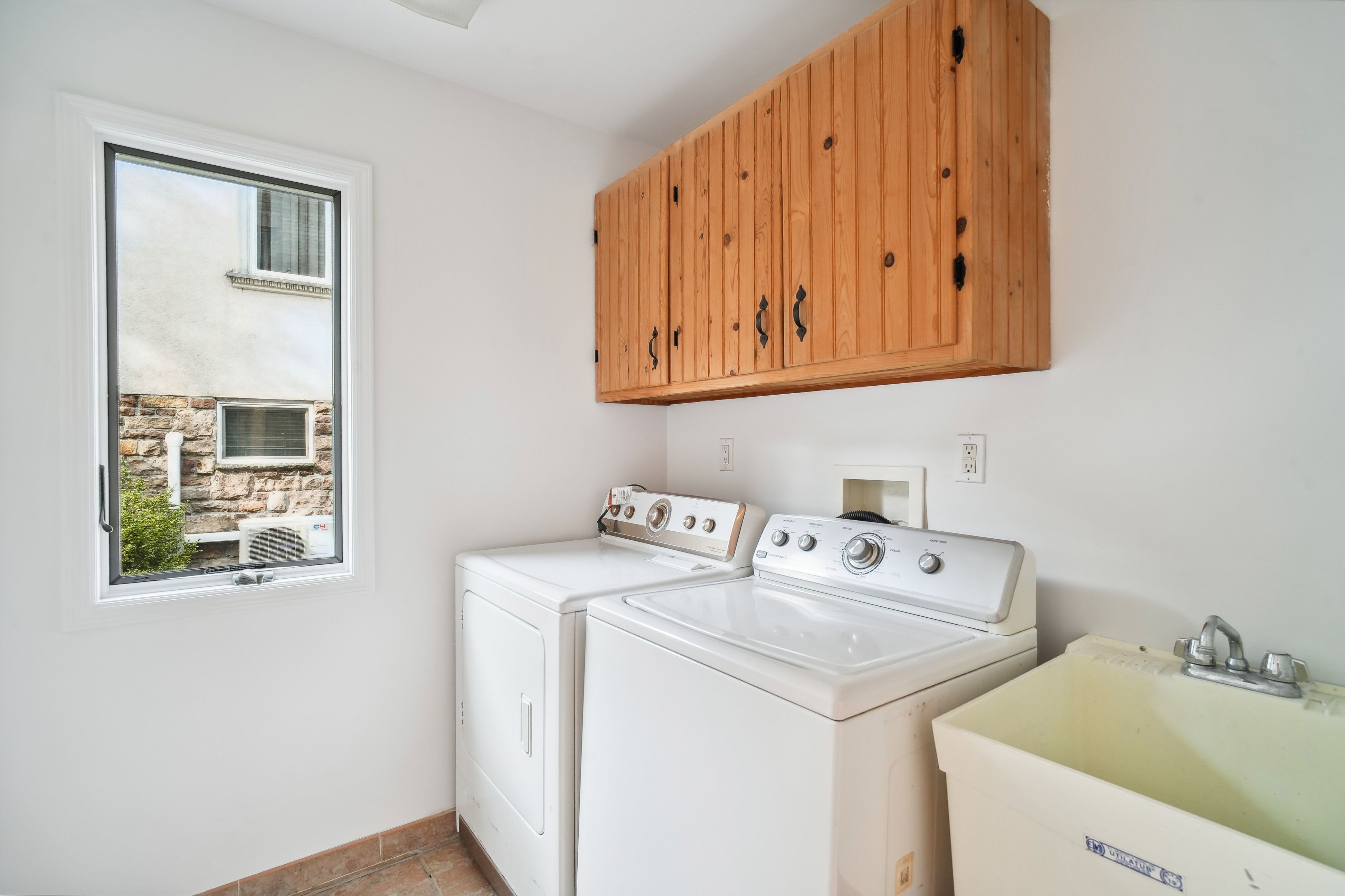 48 Irving Avenue 