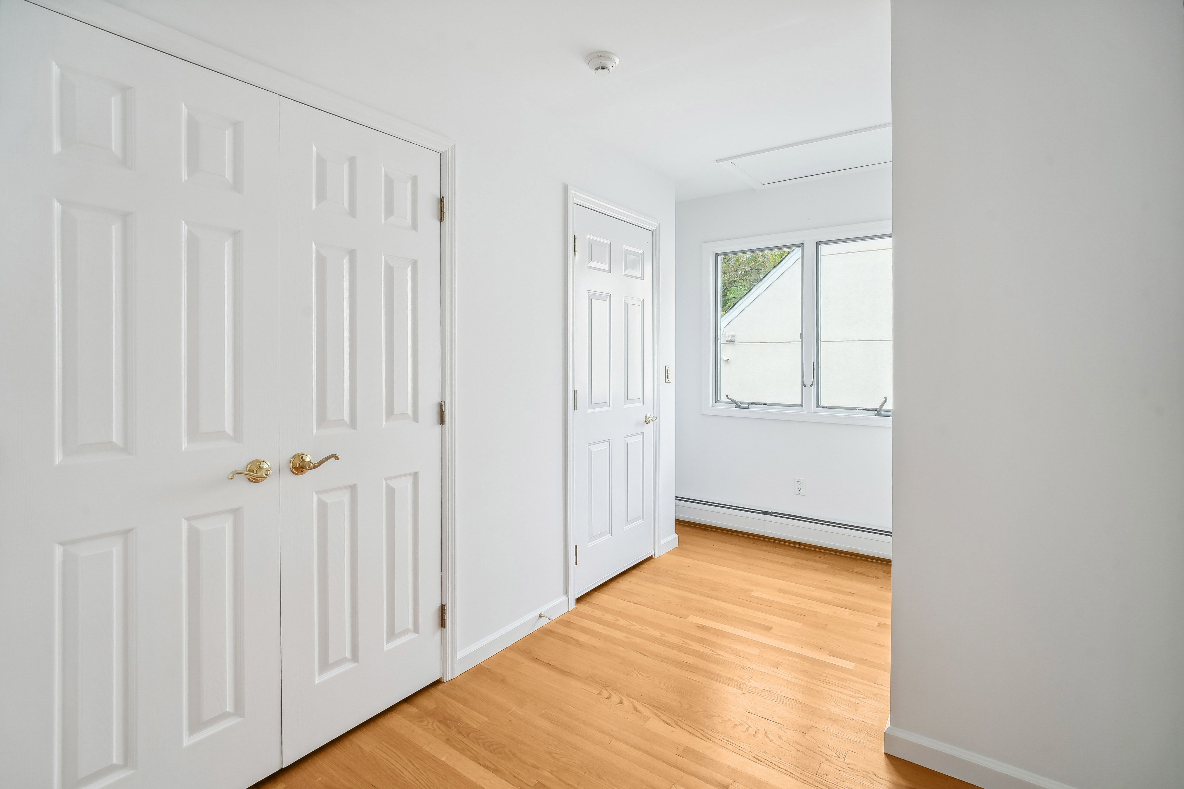 48 Irving Avenue 