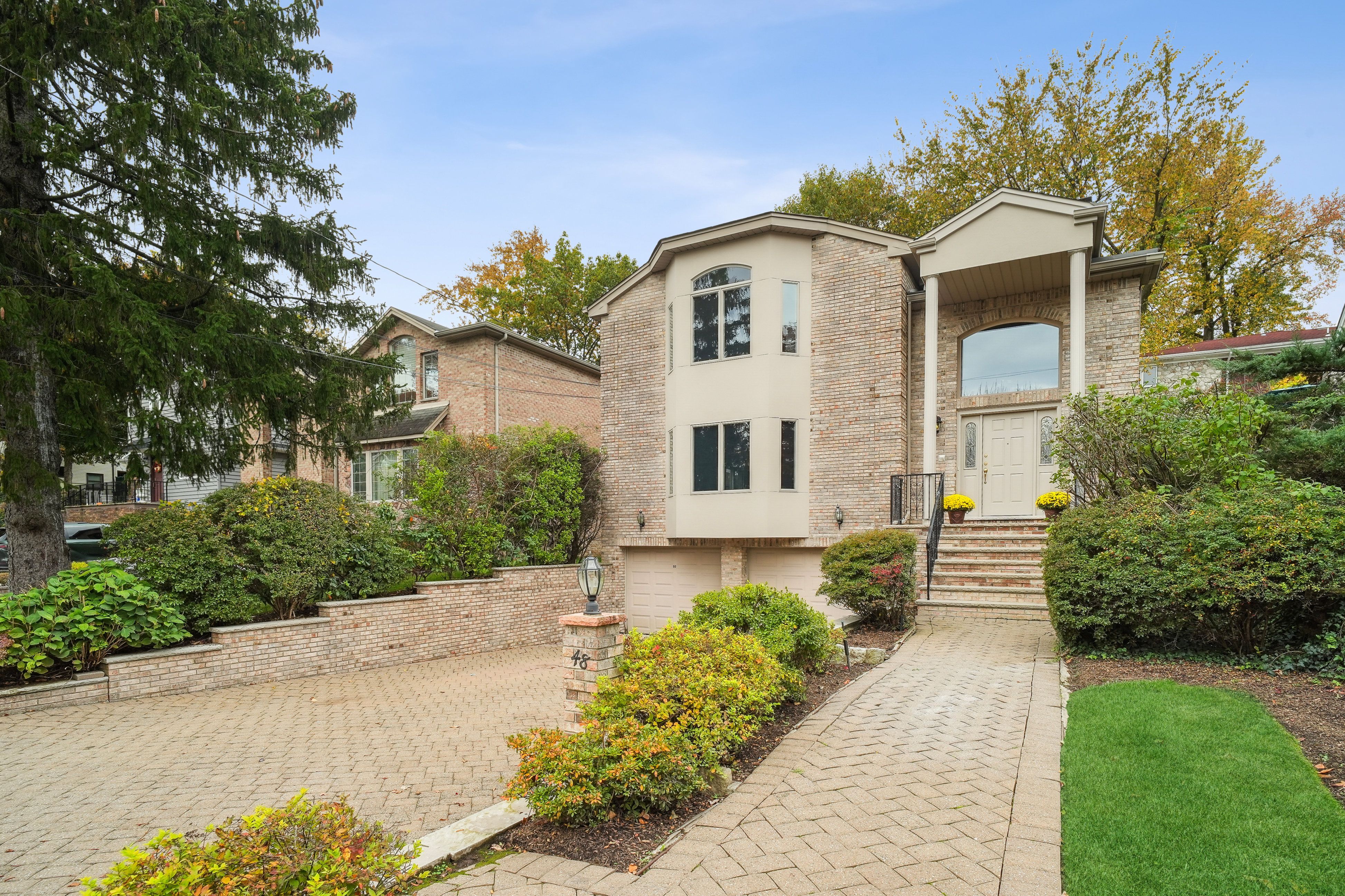 48 Irving Avenue 