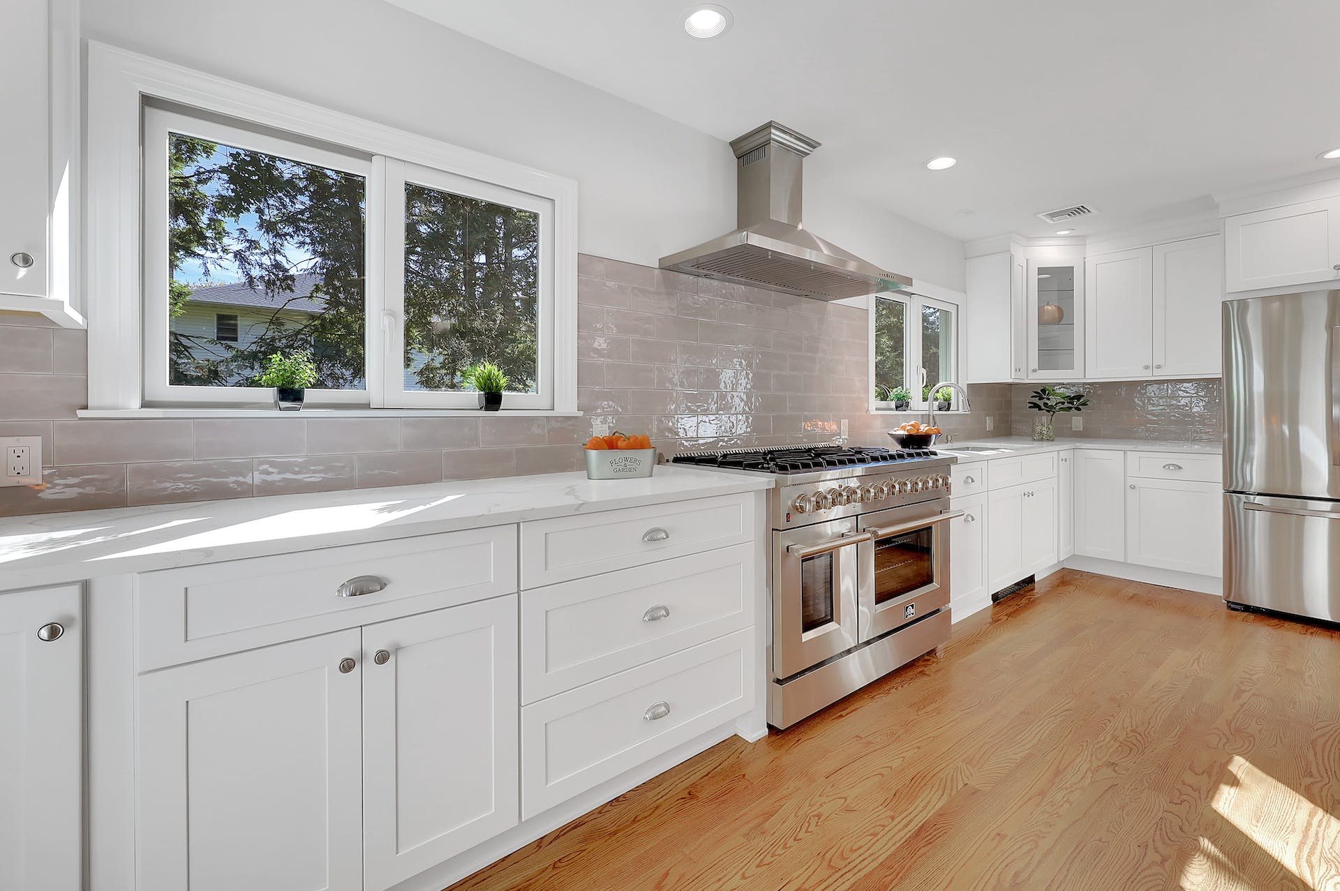 10-04 Bellair Avenue 