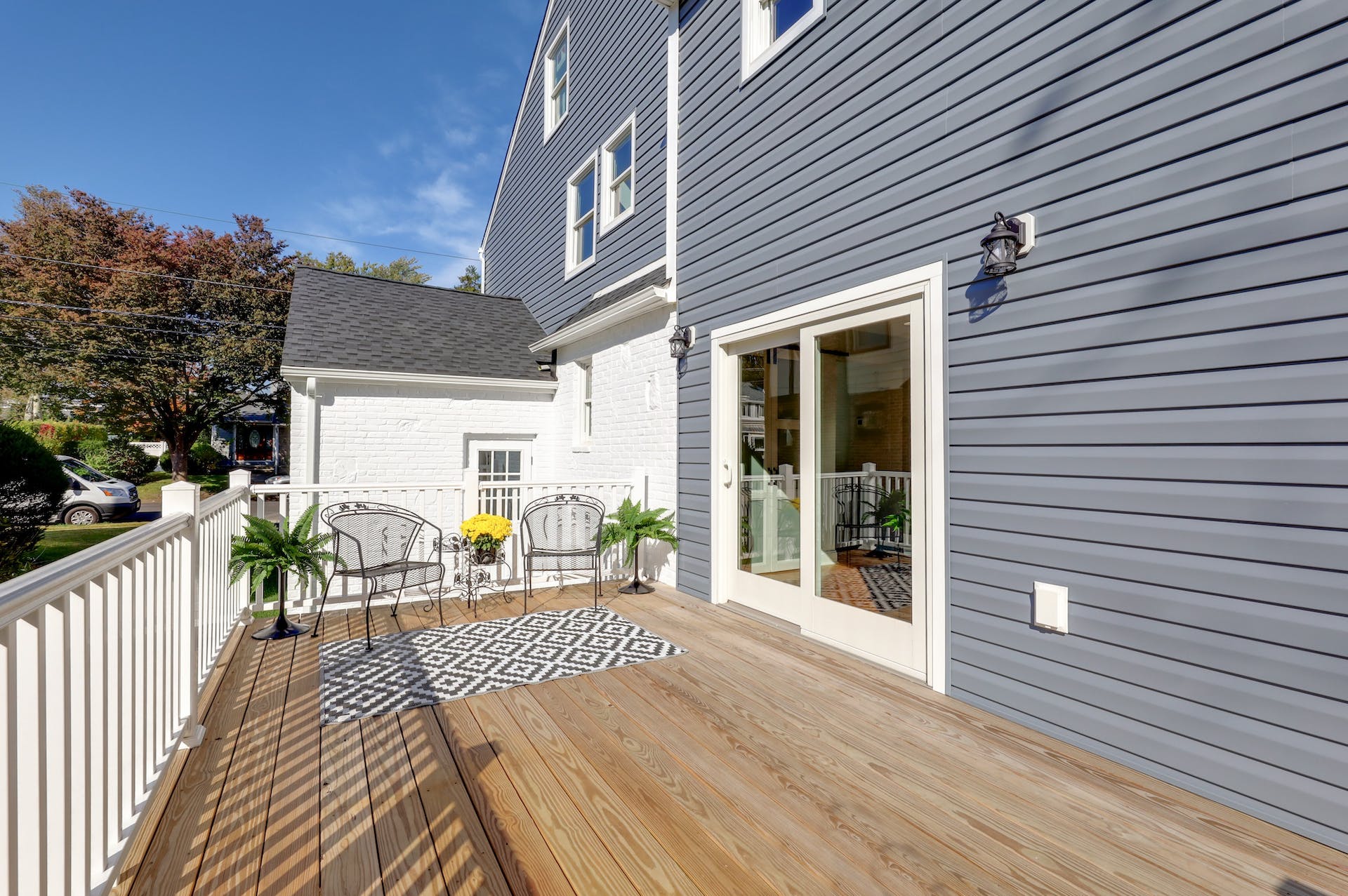 10-04 Bellair Avenue 