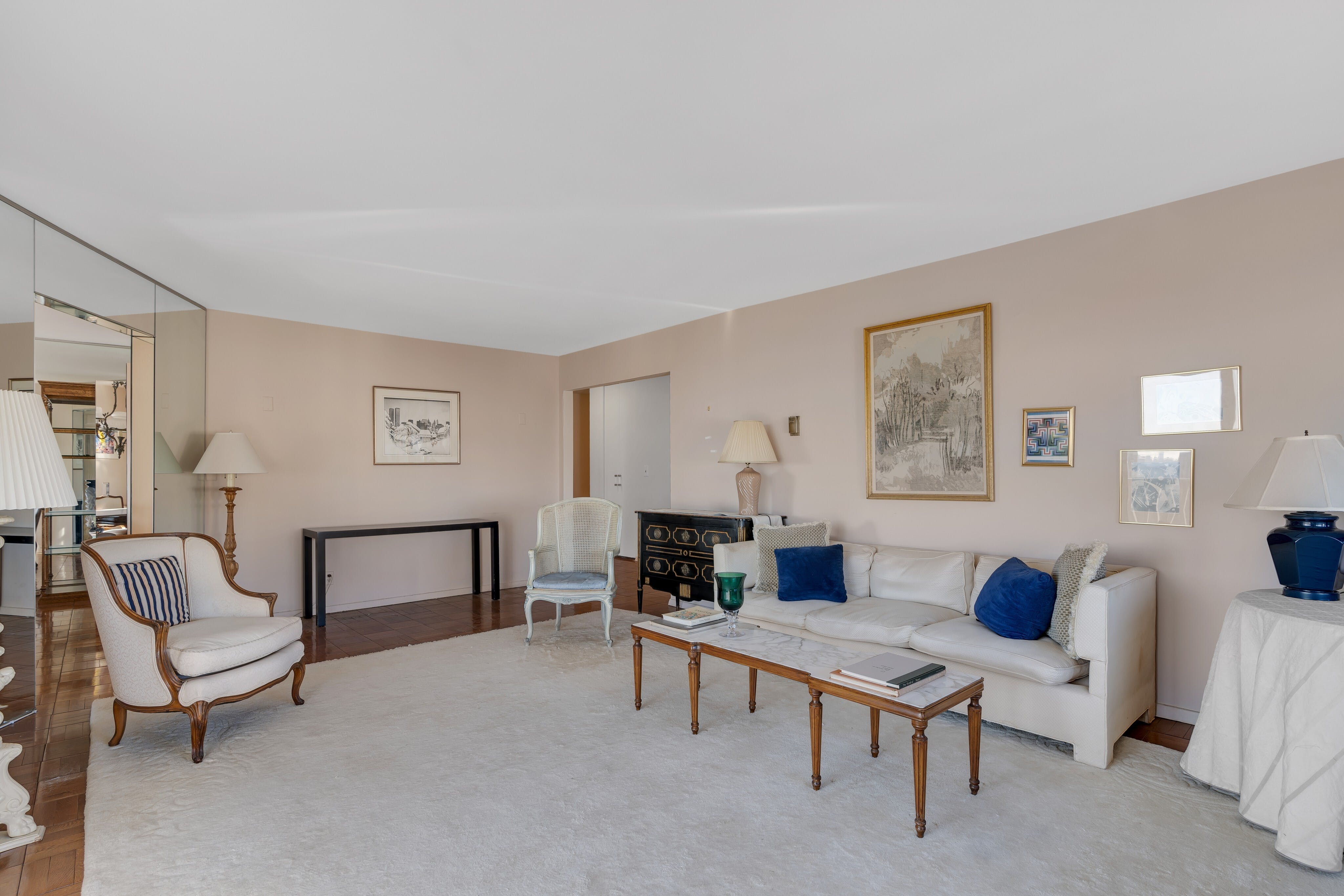 2000 Linwood Avenue Unit# 17V