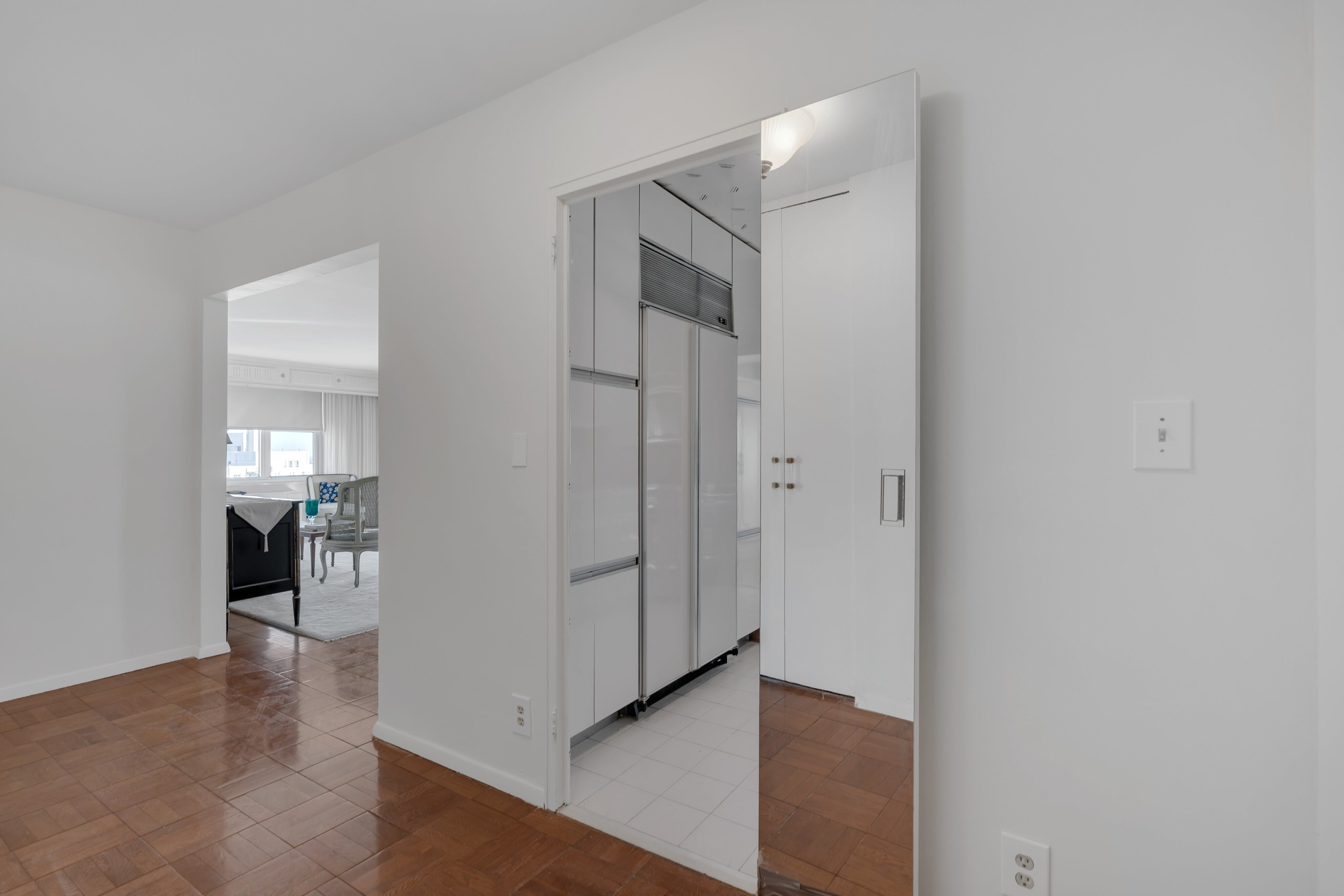 2000 Linwood Avenue Unit# 17V