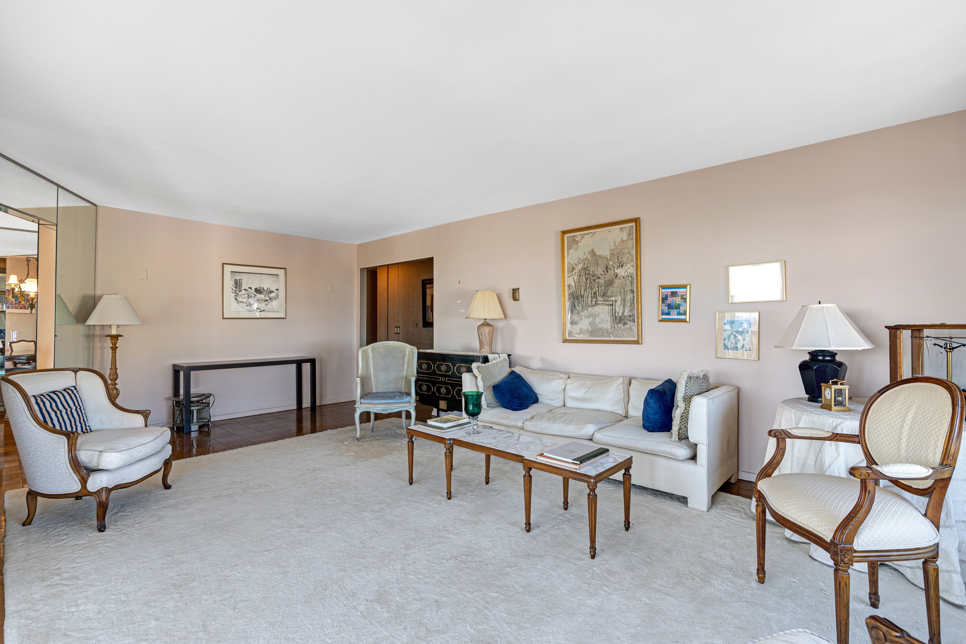 2000 Linwood Avenue Unit# 17V