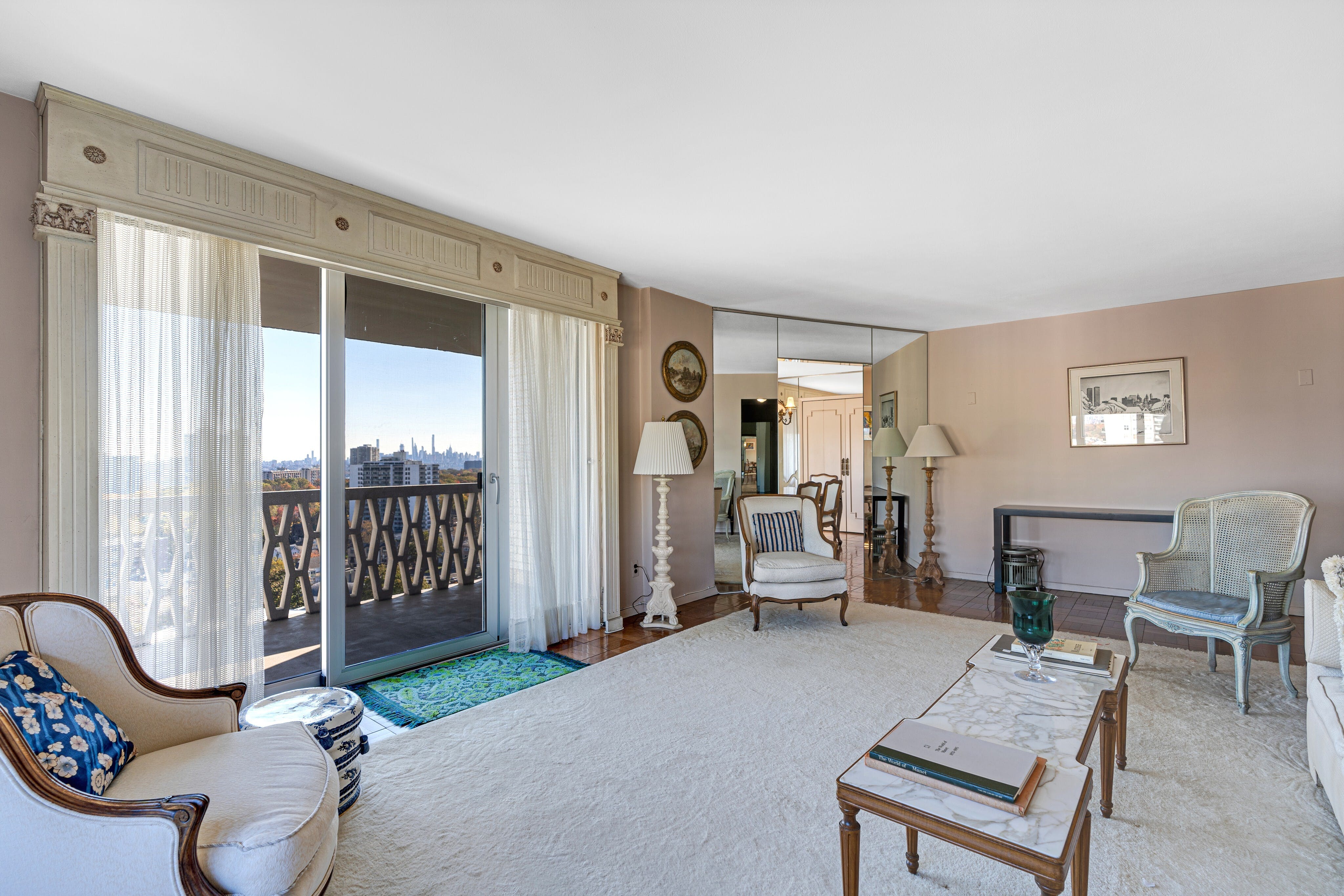 2000 Linwood Avenue Unit# 17V