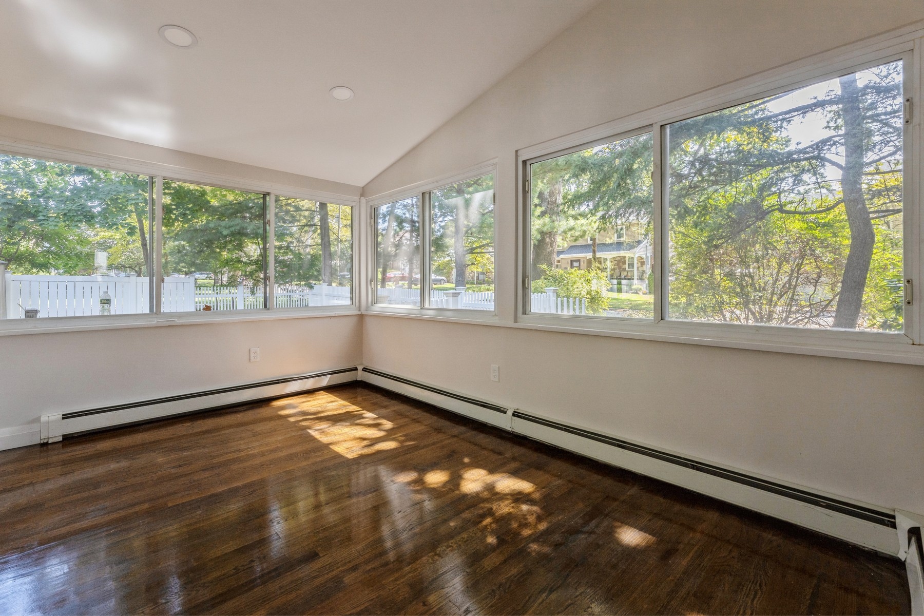 423 Forest Avenue 