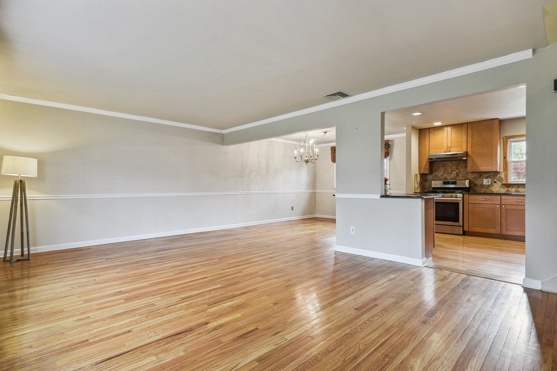 179 Grove Avenue 