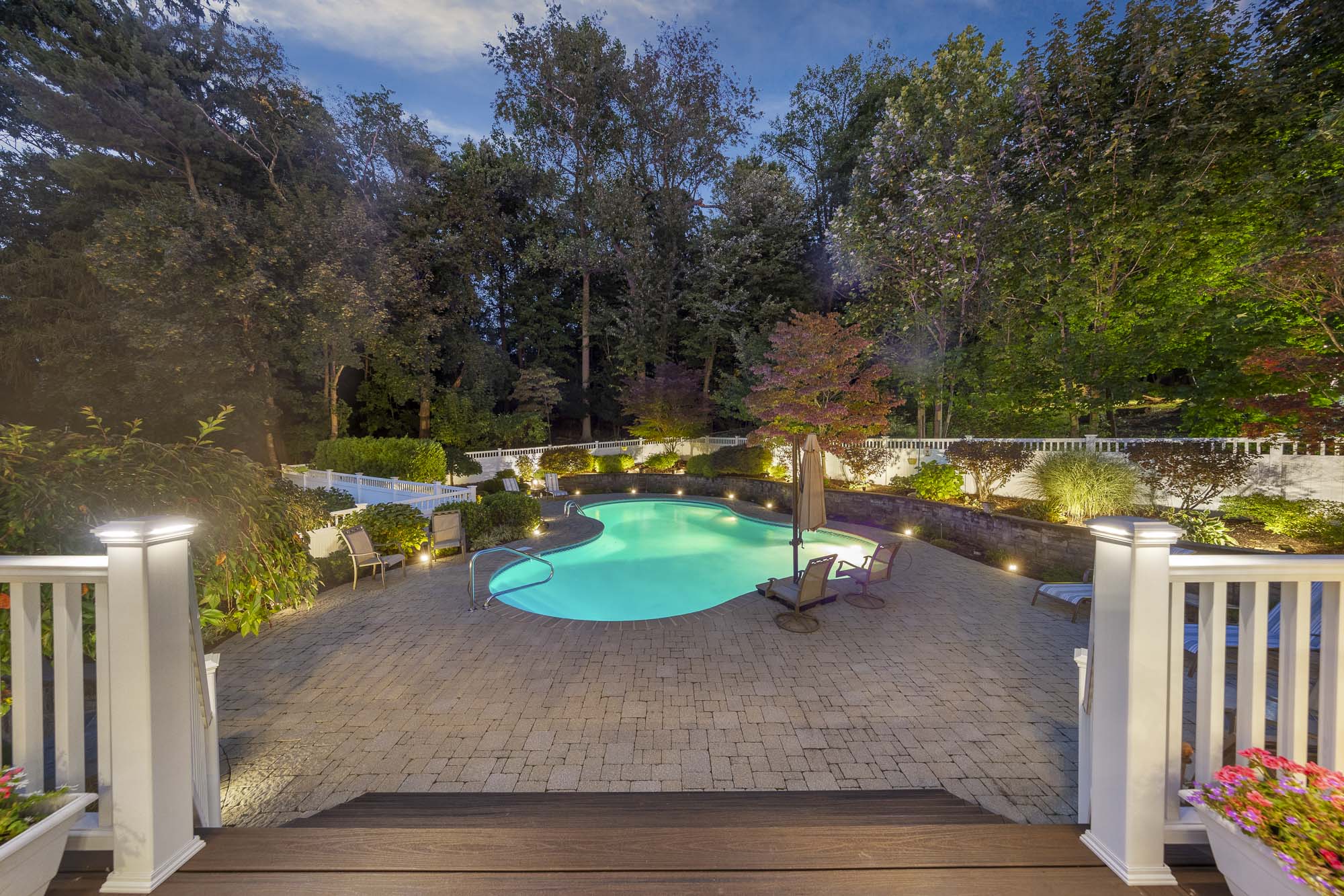 104 Colonial Road