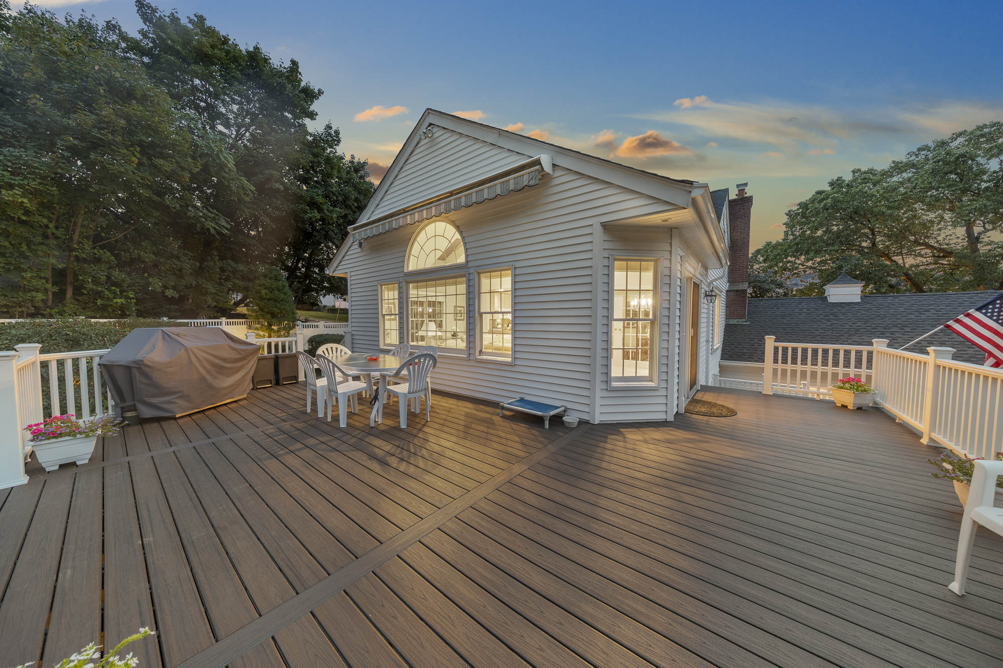 104 Colonial Road