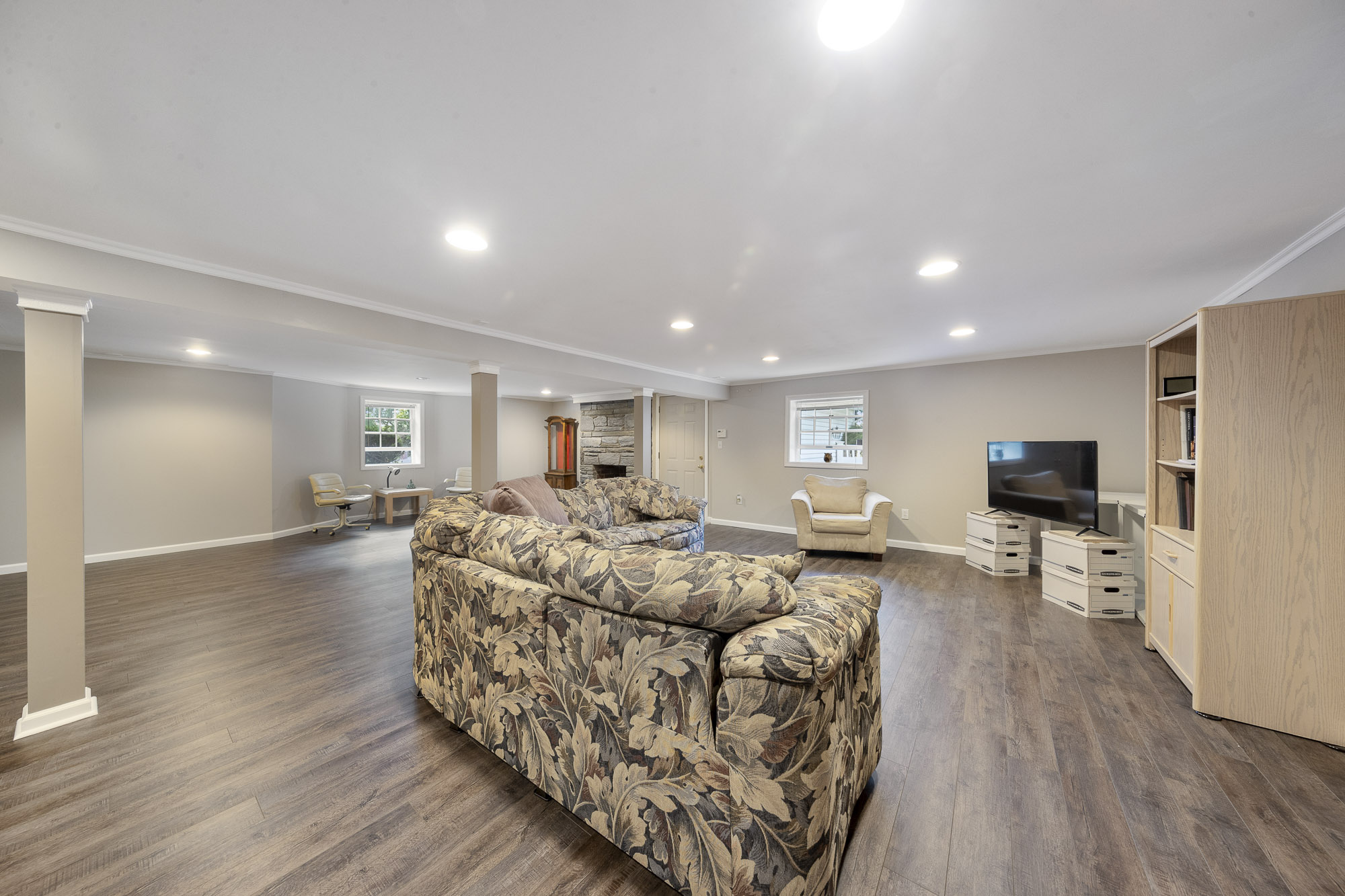 104 Colonial Road