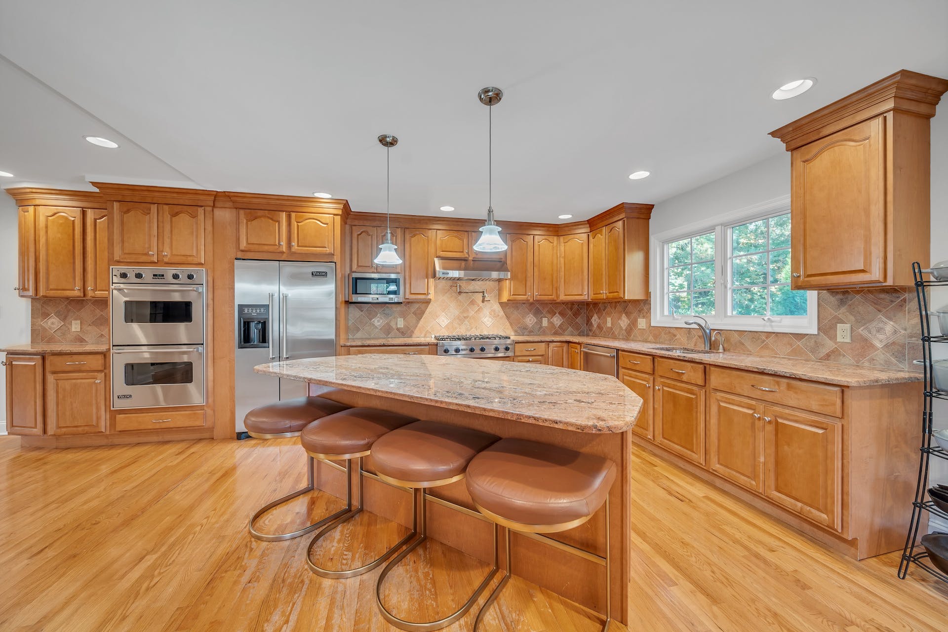 17 Kenwood Road