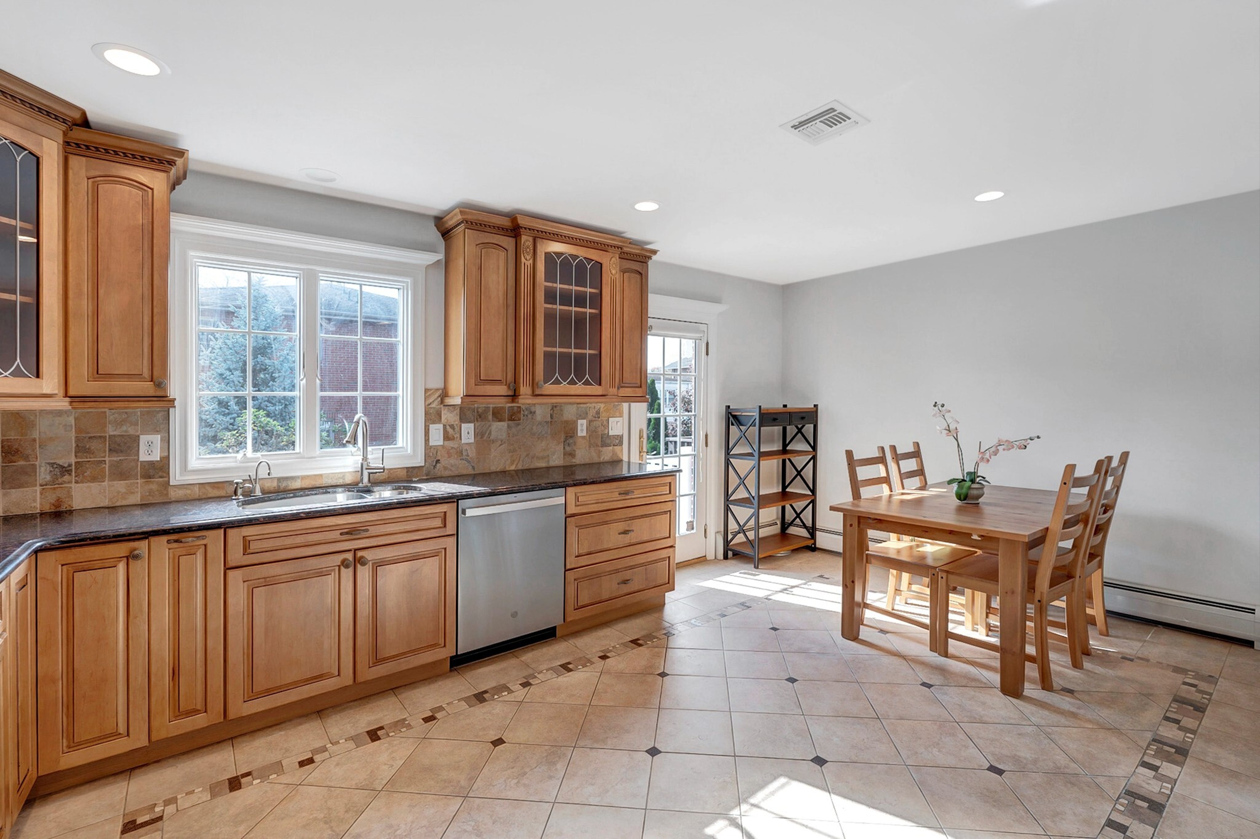 64 Washington Avenue Unit# 64