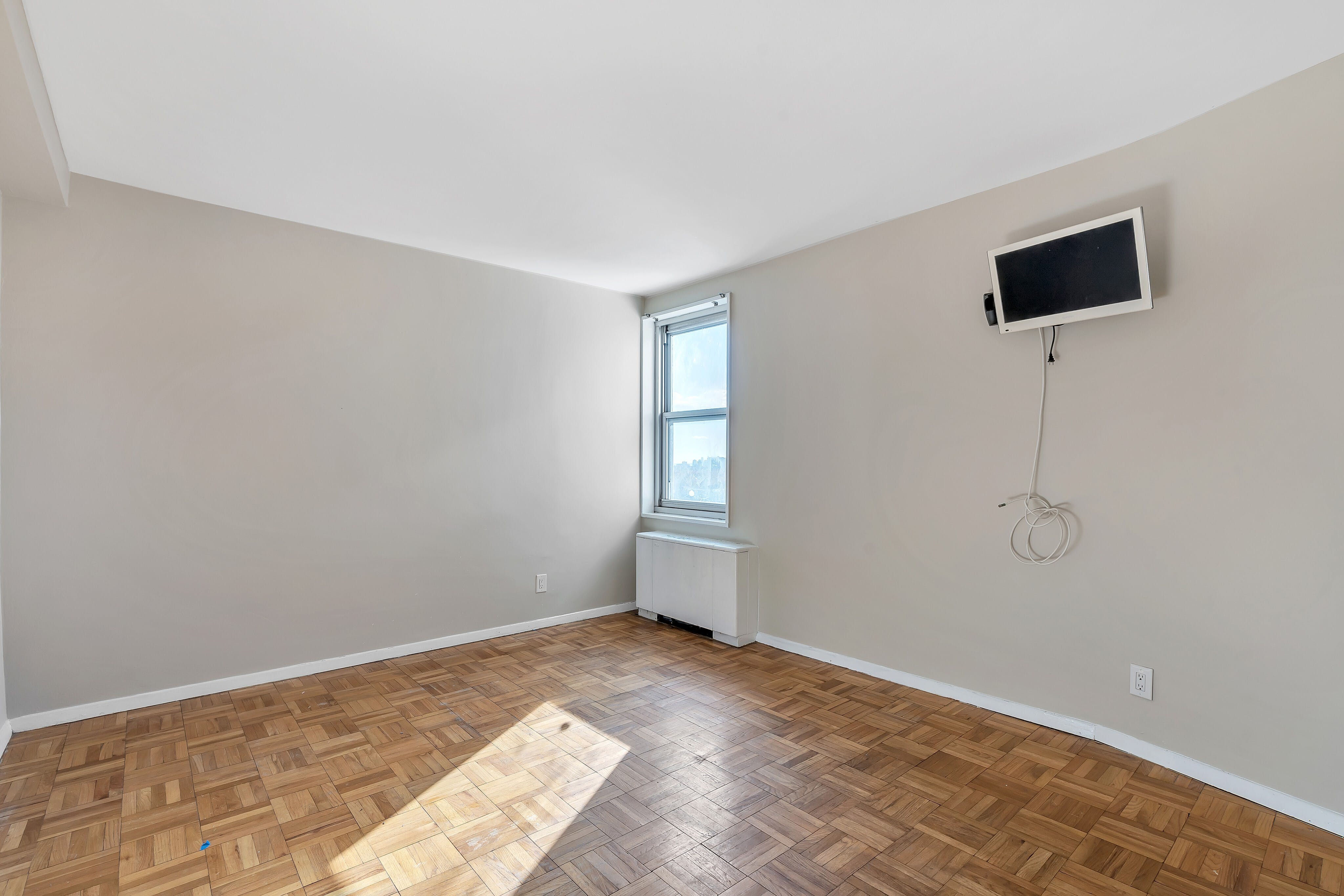 2000 Linwood Avenue Unit# 16N