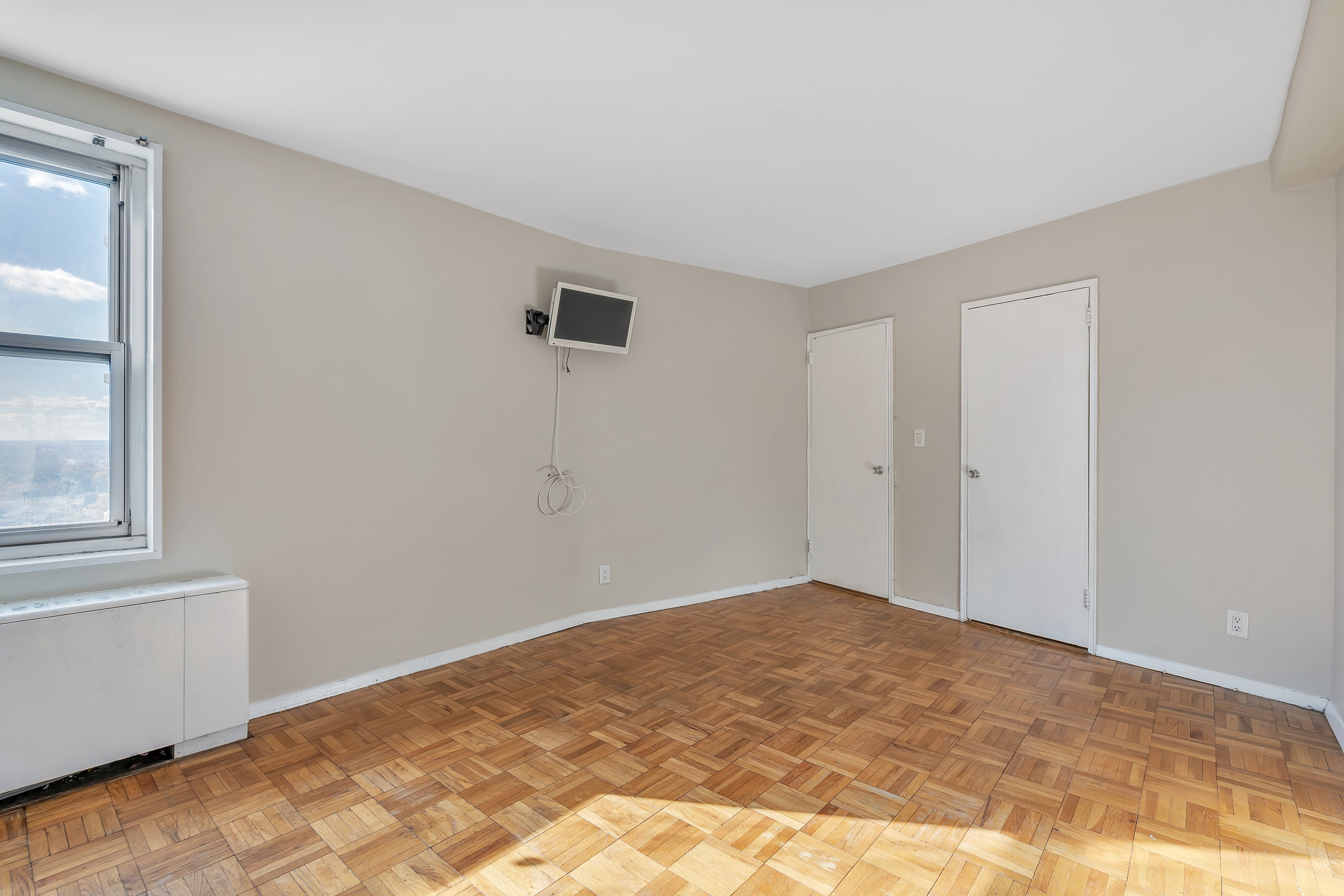 2000 Linwood Avenue Unit# 16N
