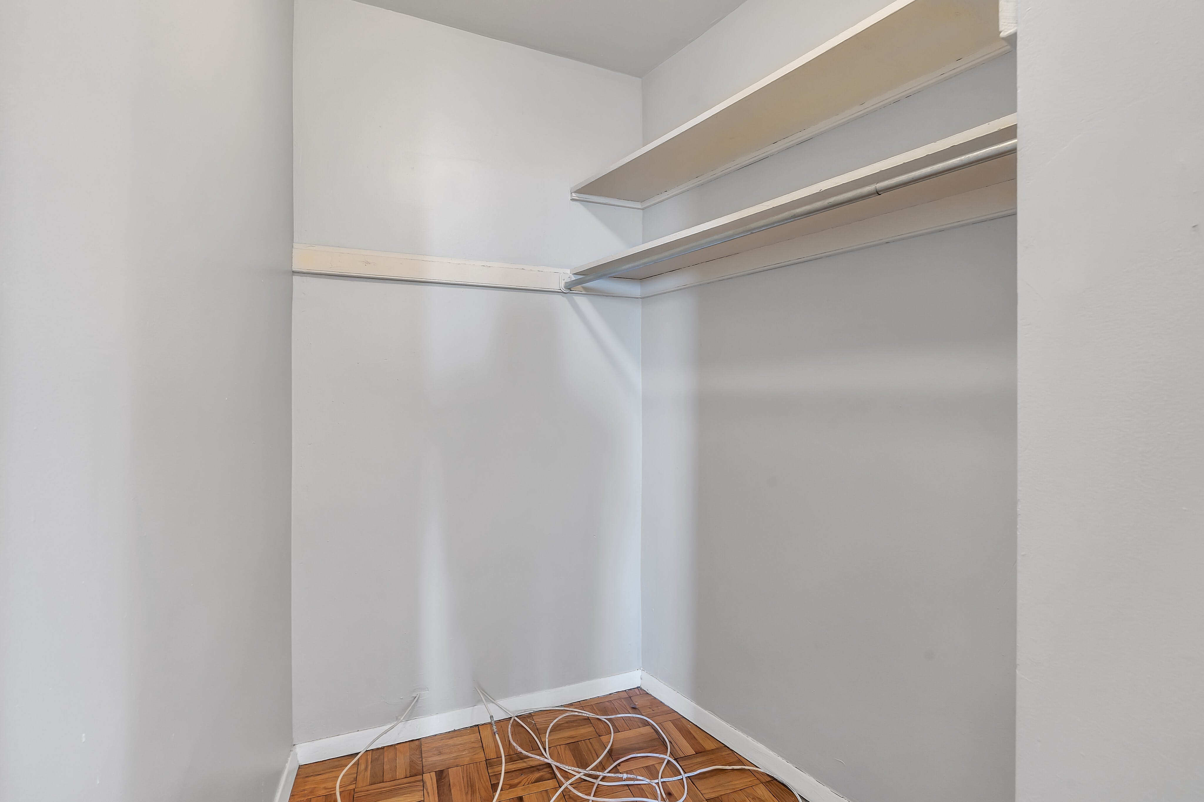 2000 Linwood Avenue Unit# 16N