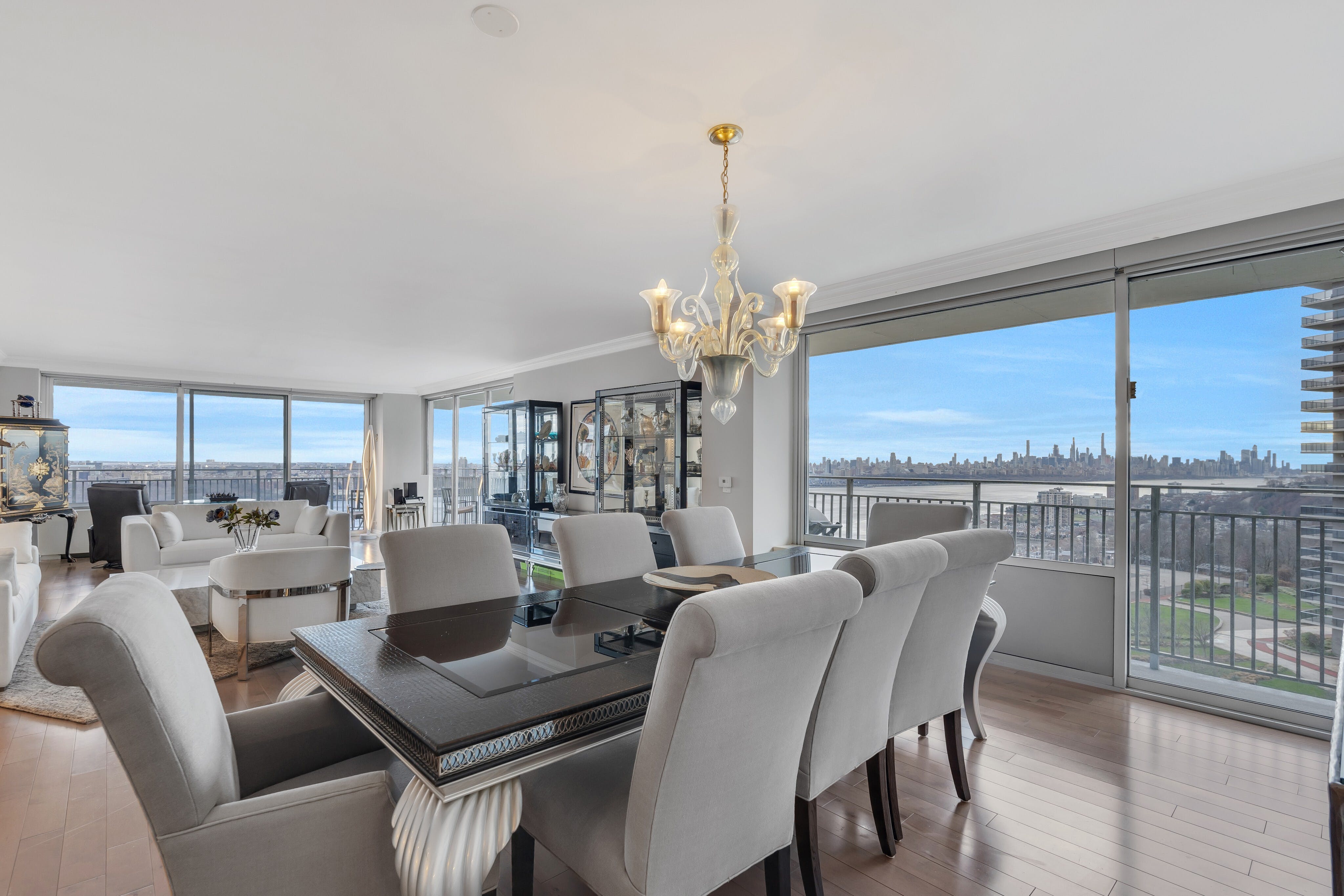 1530 Palisade Avenue Unit# 7L