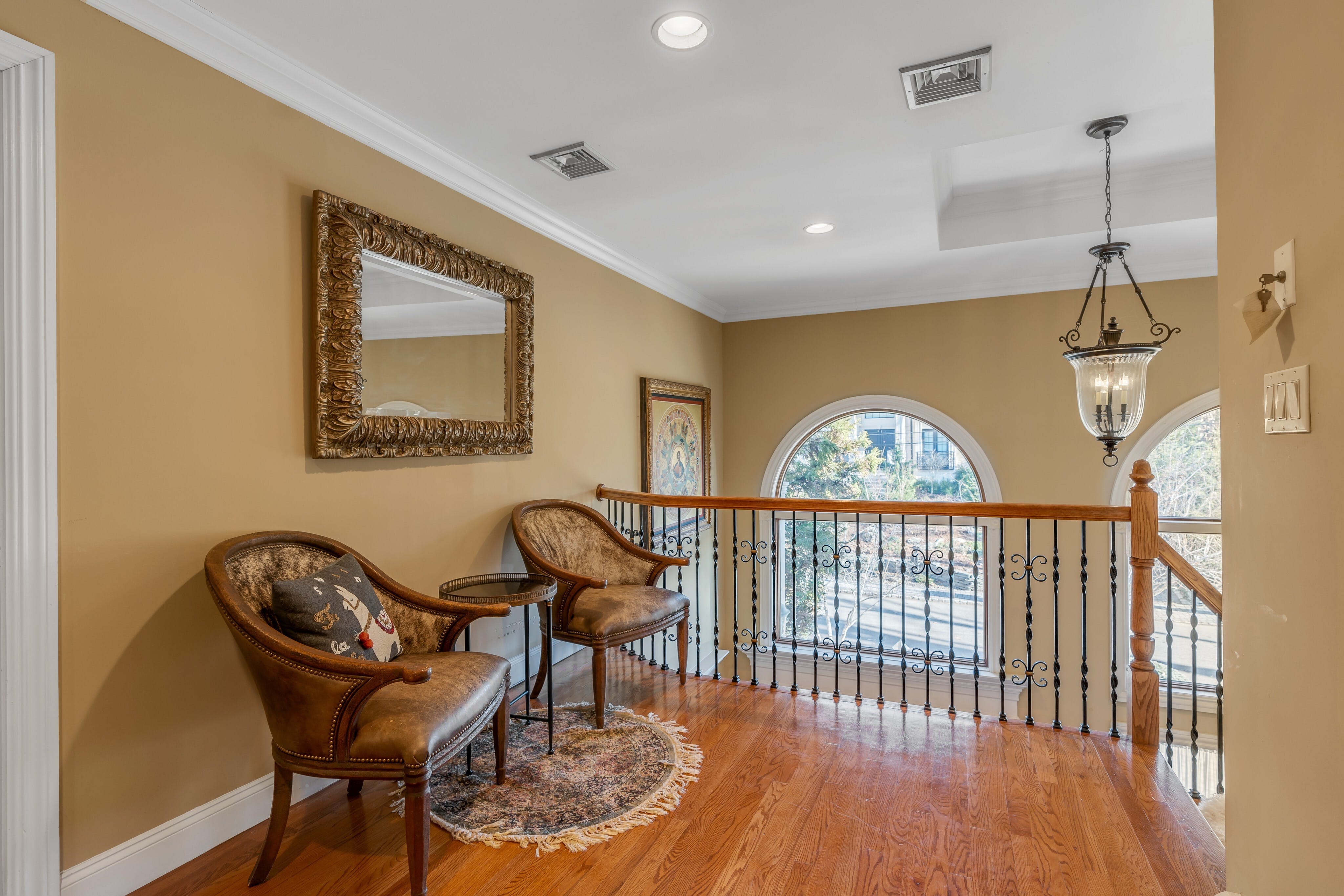 1075 Briar Way 
