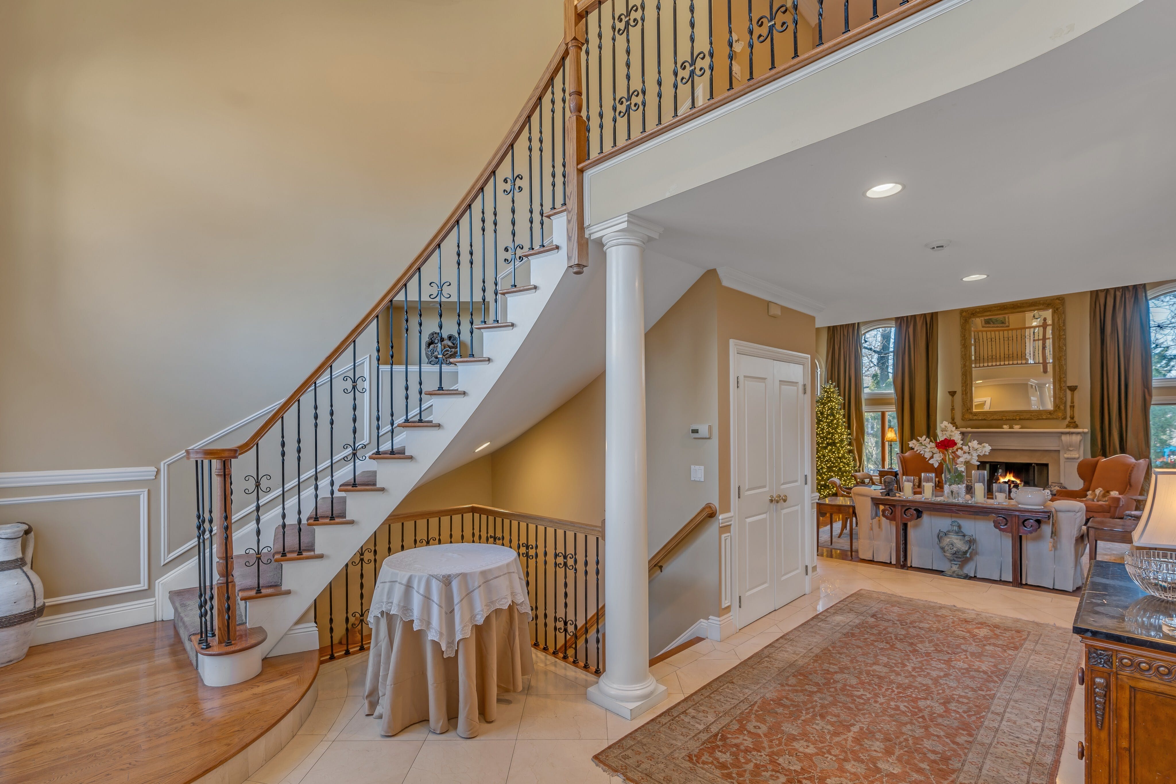 1075 Briar Way 