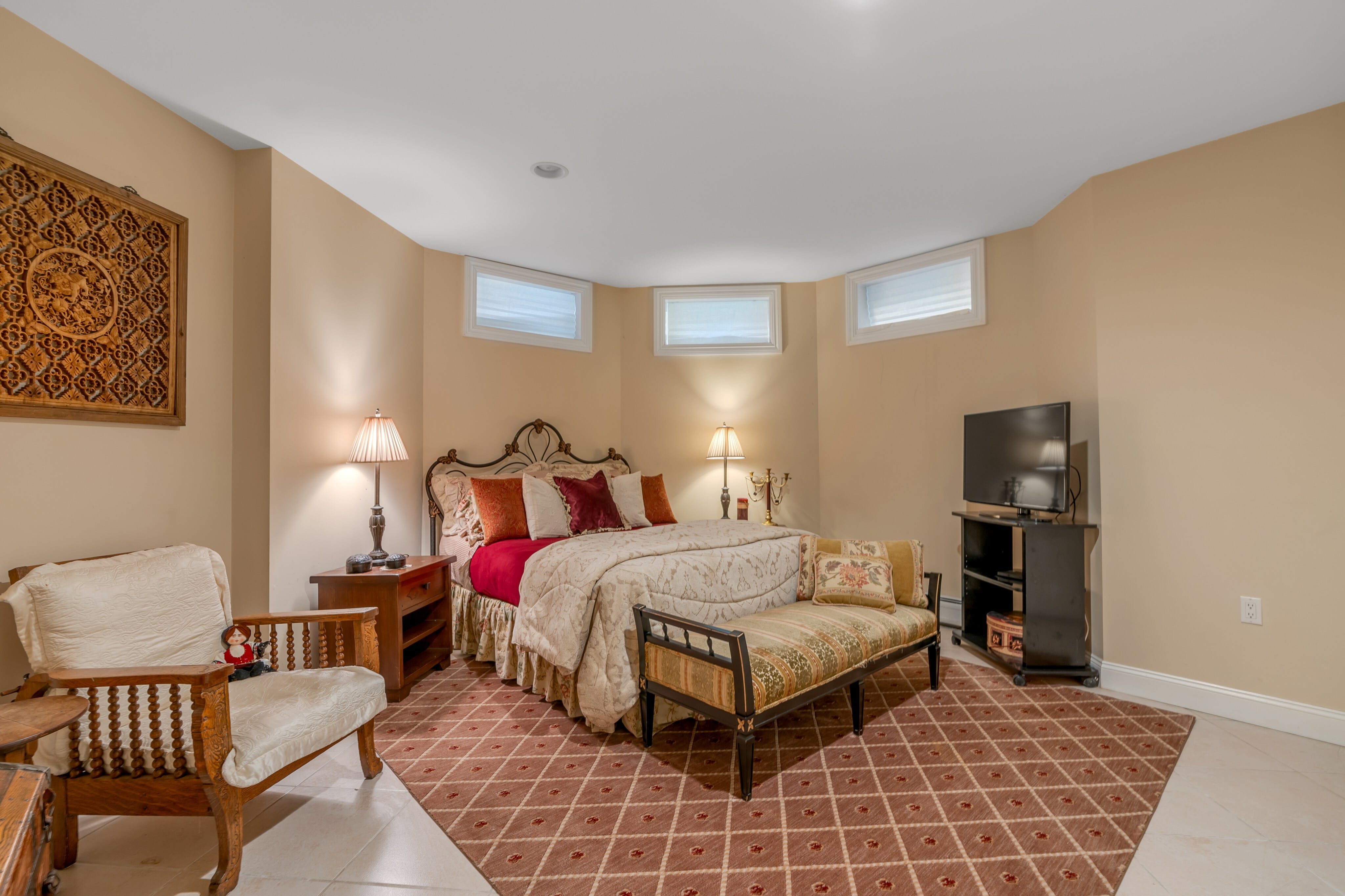 1075 Briar Way 