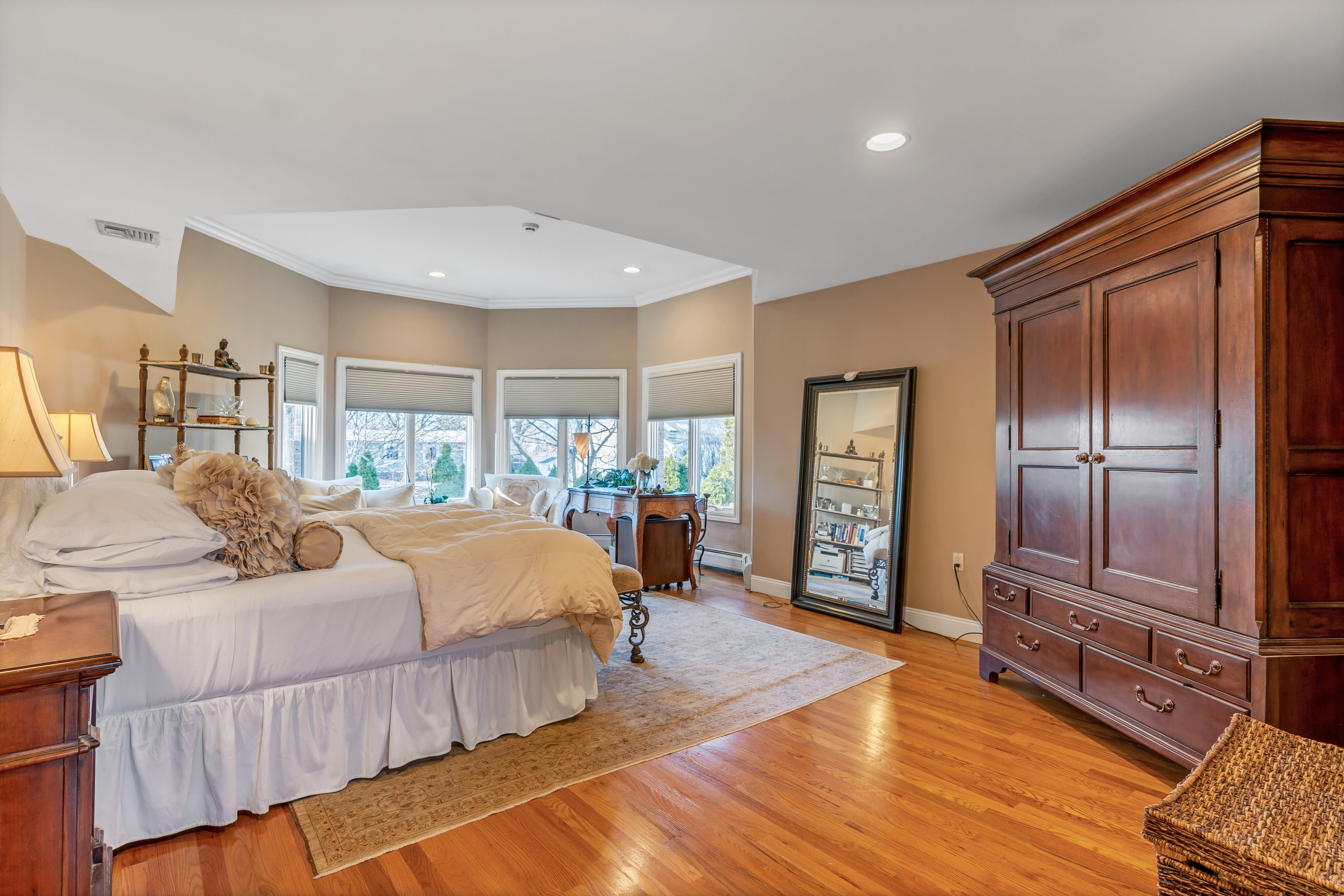 1075 Briar Way 