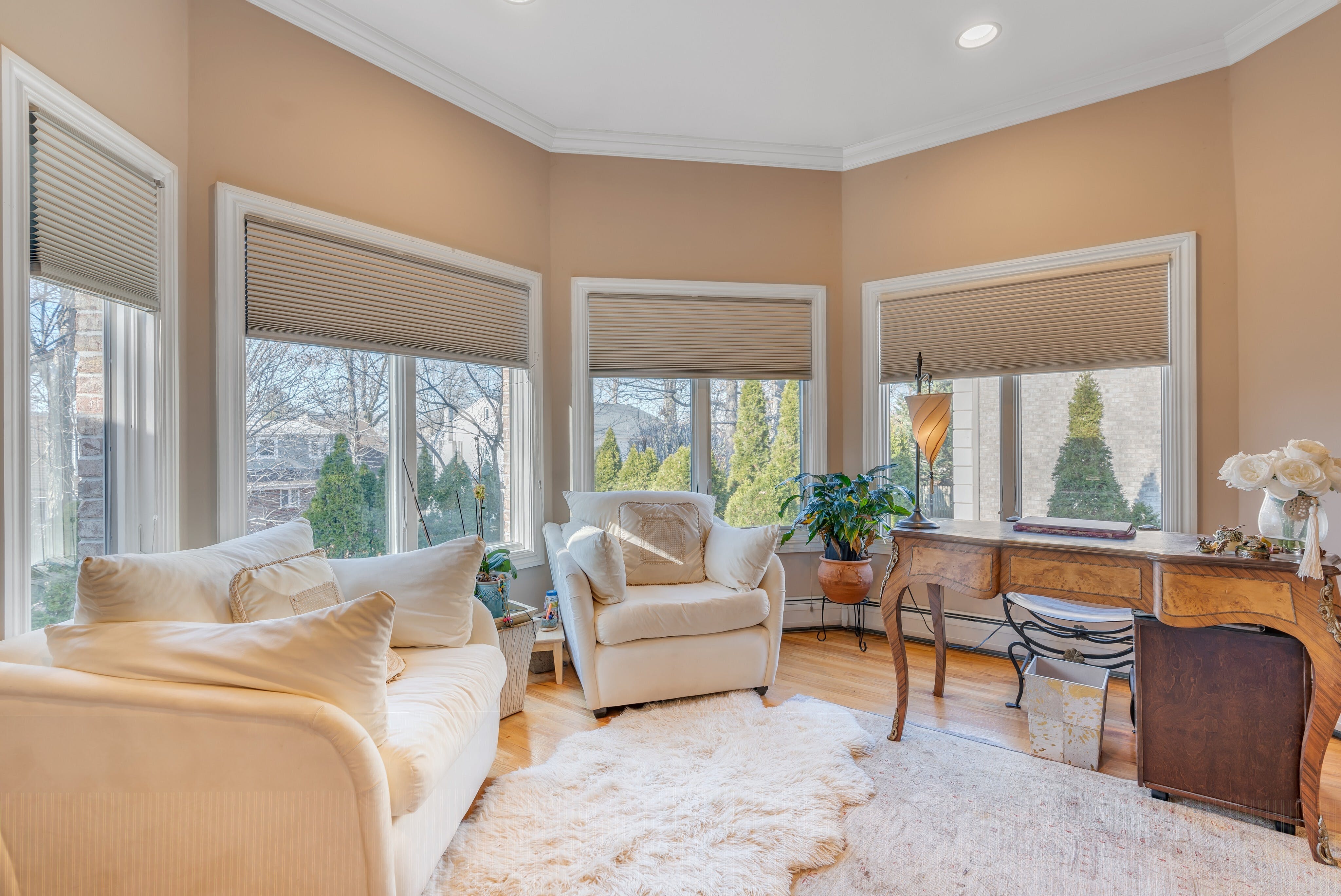 1075 Briar Way 