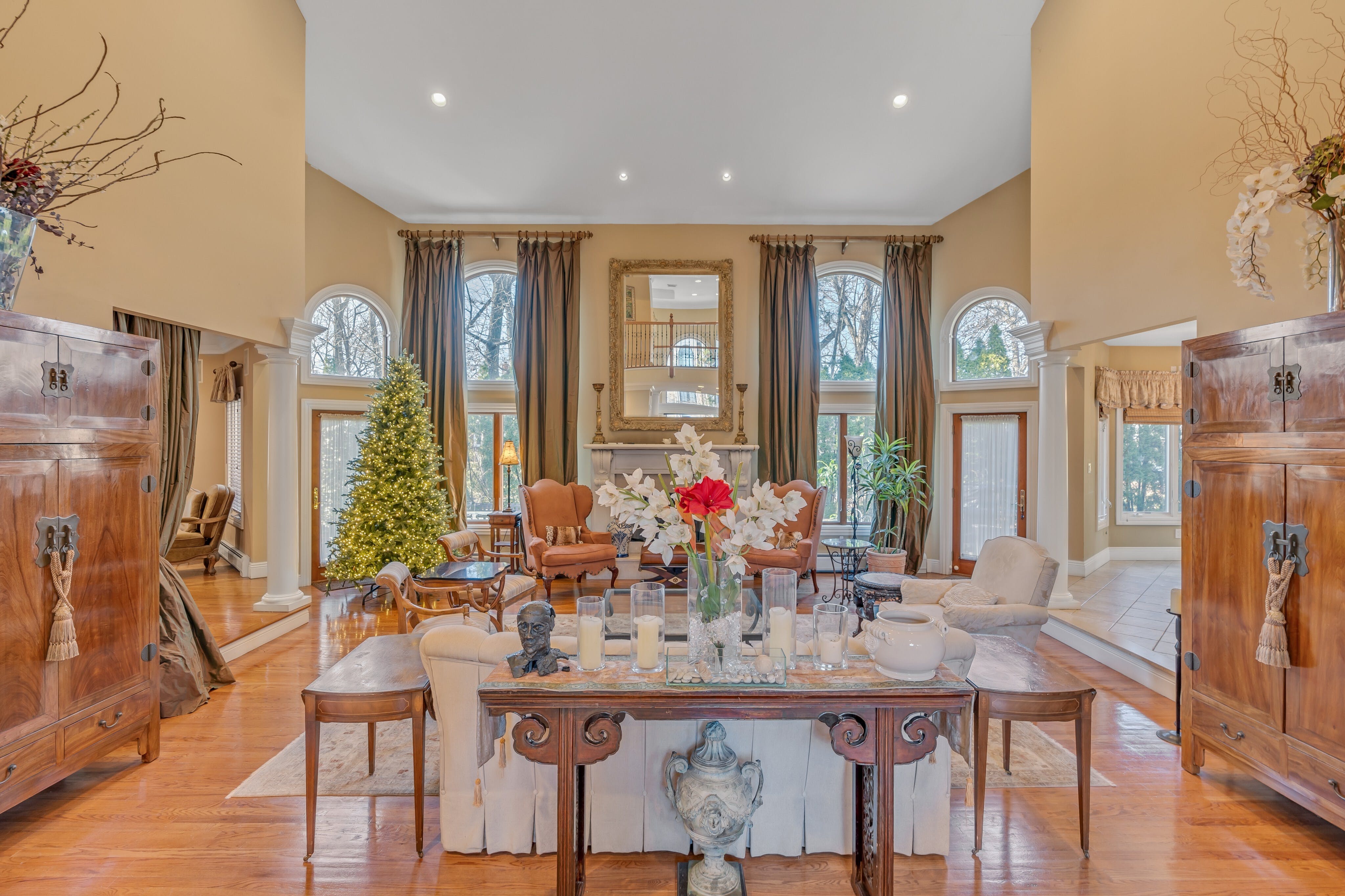 1075 Briar Way 