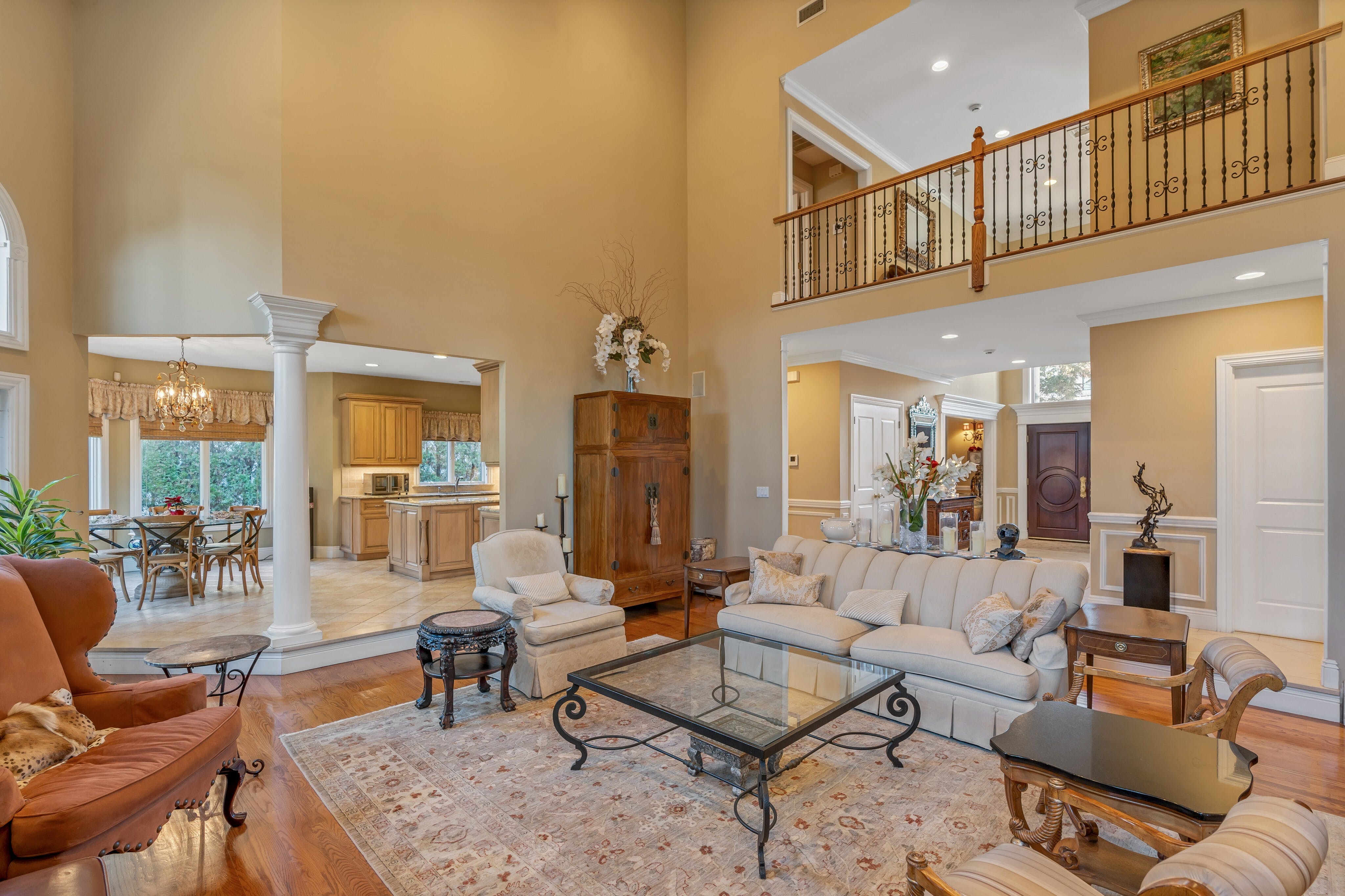 1075 Briar Way 