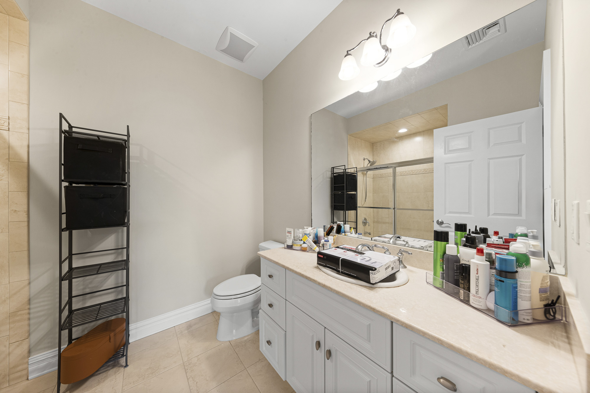 700 Heights Lane