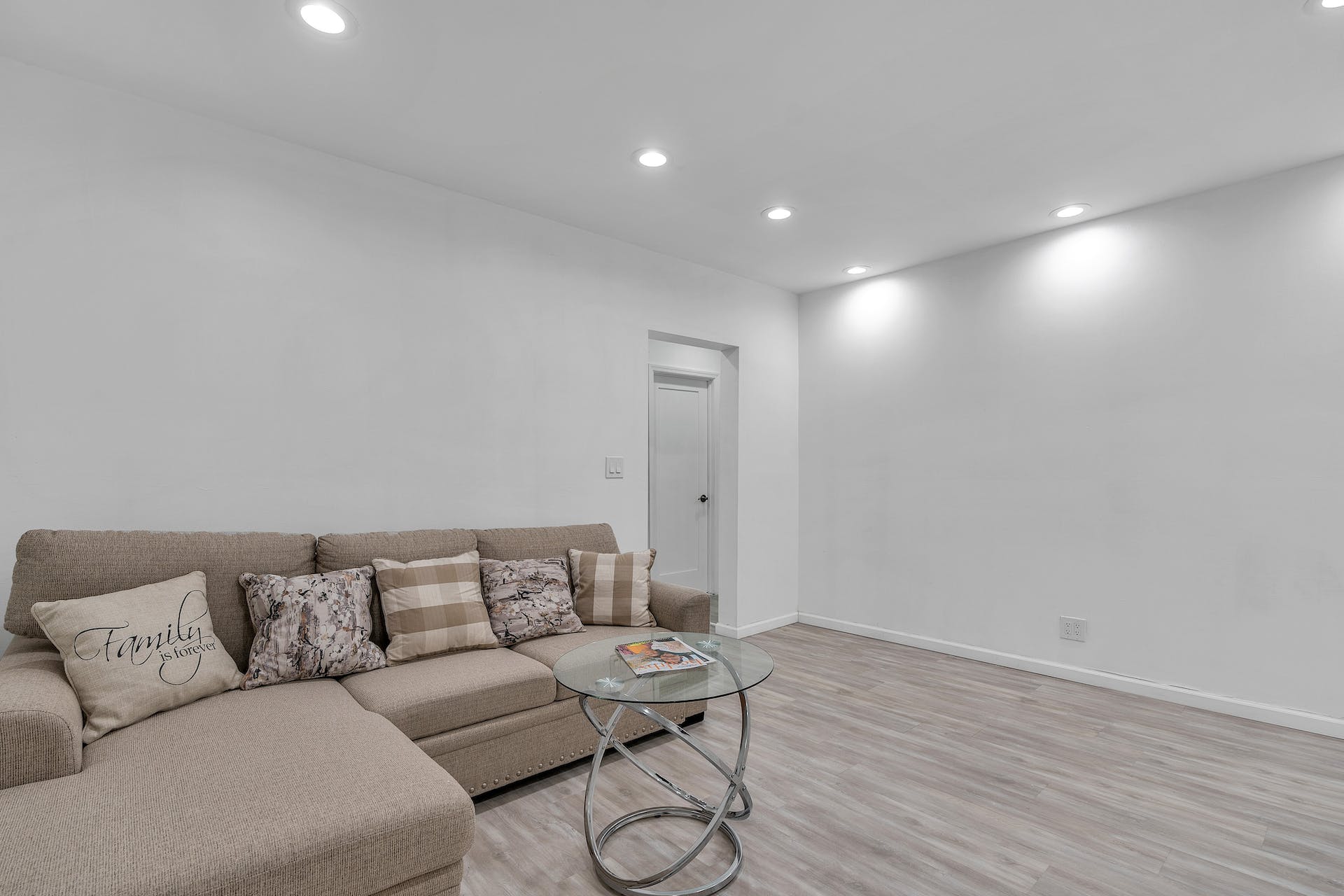 883 Blvd East Unit# 2D