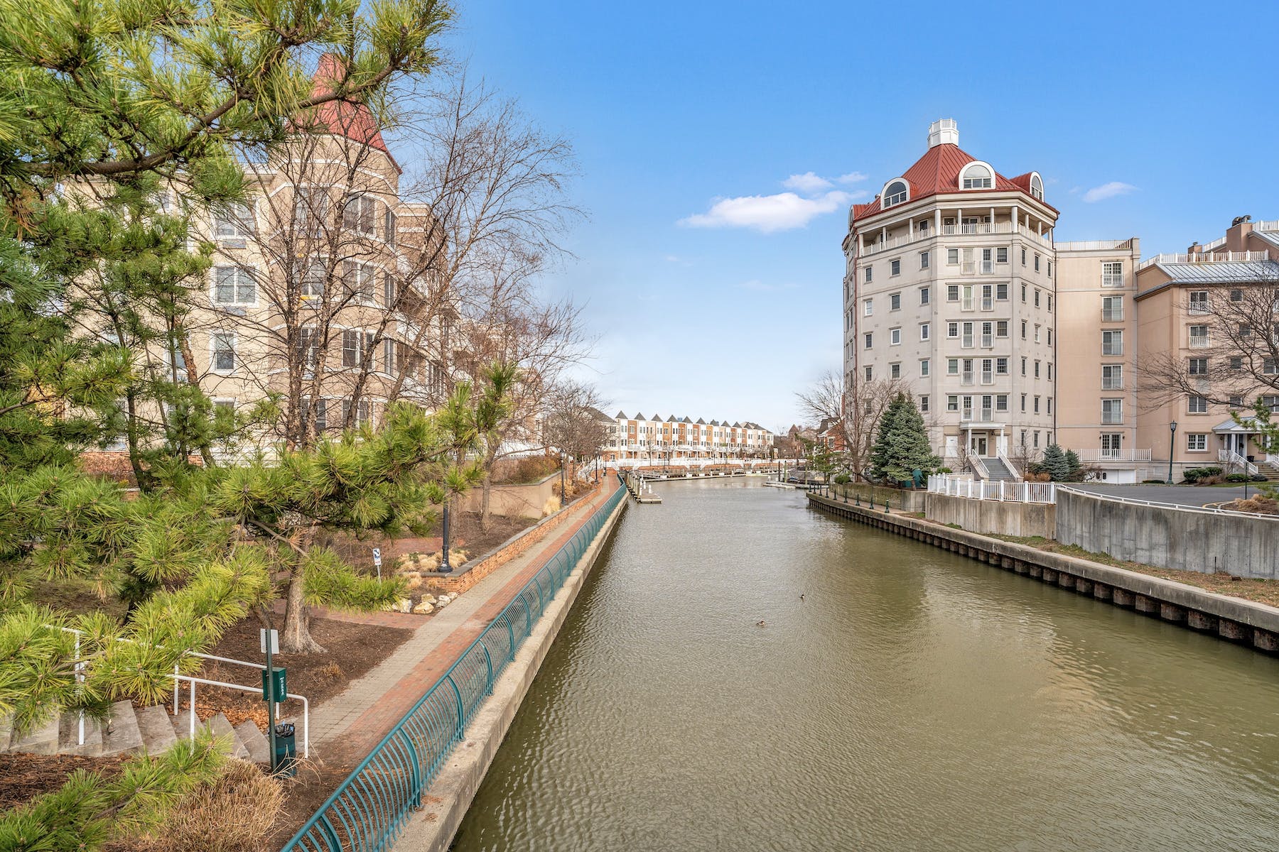 101 Shearwater Ct East Unit# 23