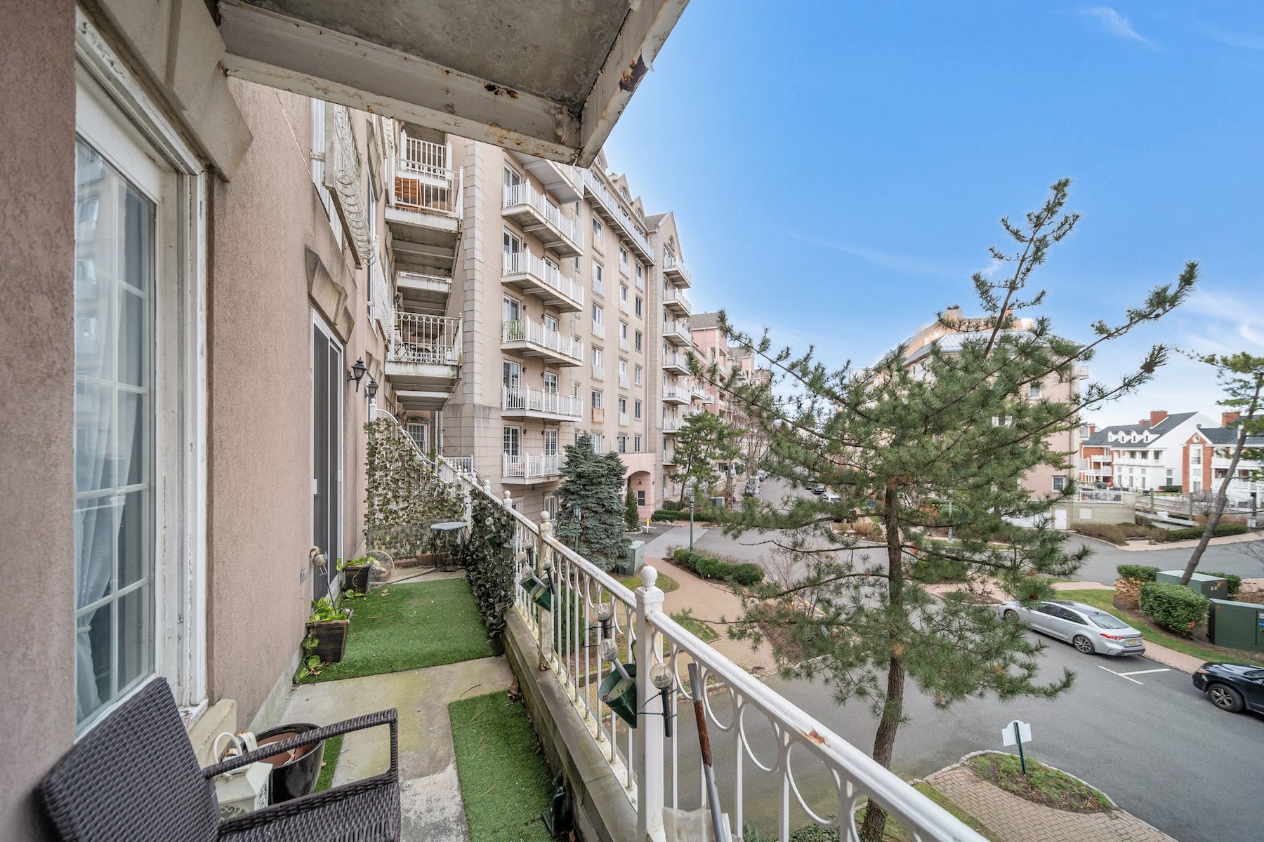 101 Shearwater Ct East Unit# 23