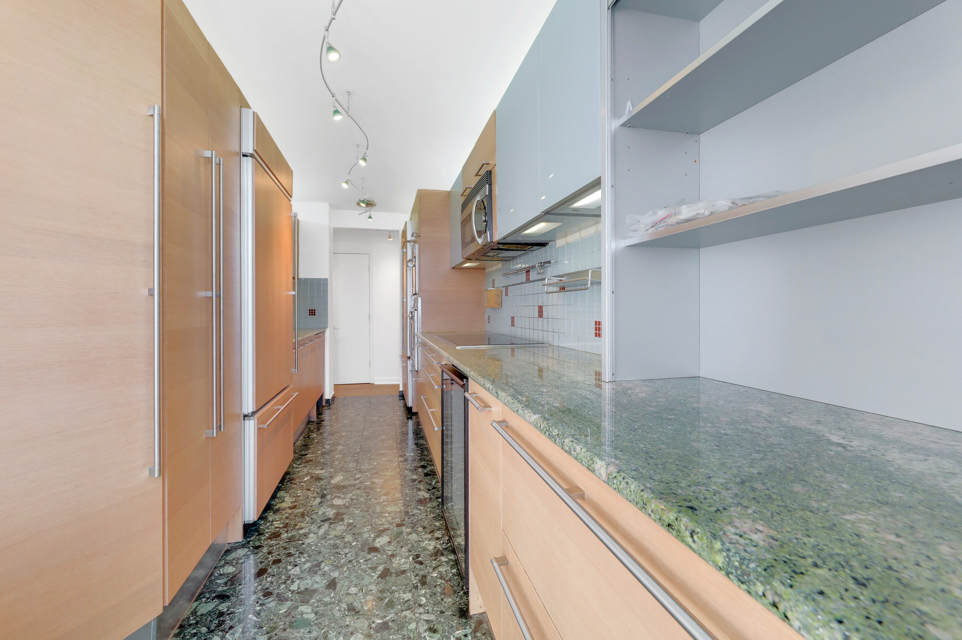 200 Winston Drive Unit# 2519